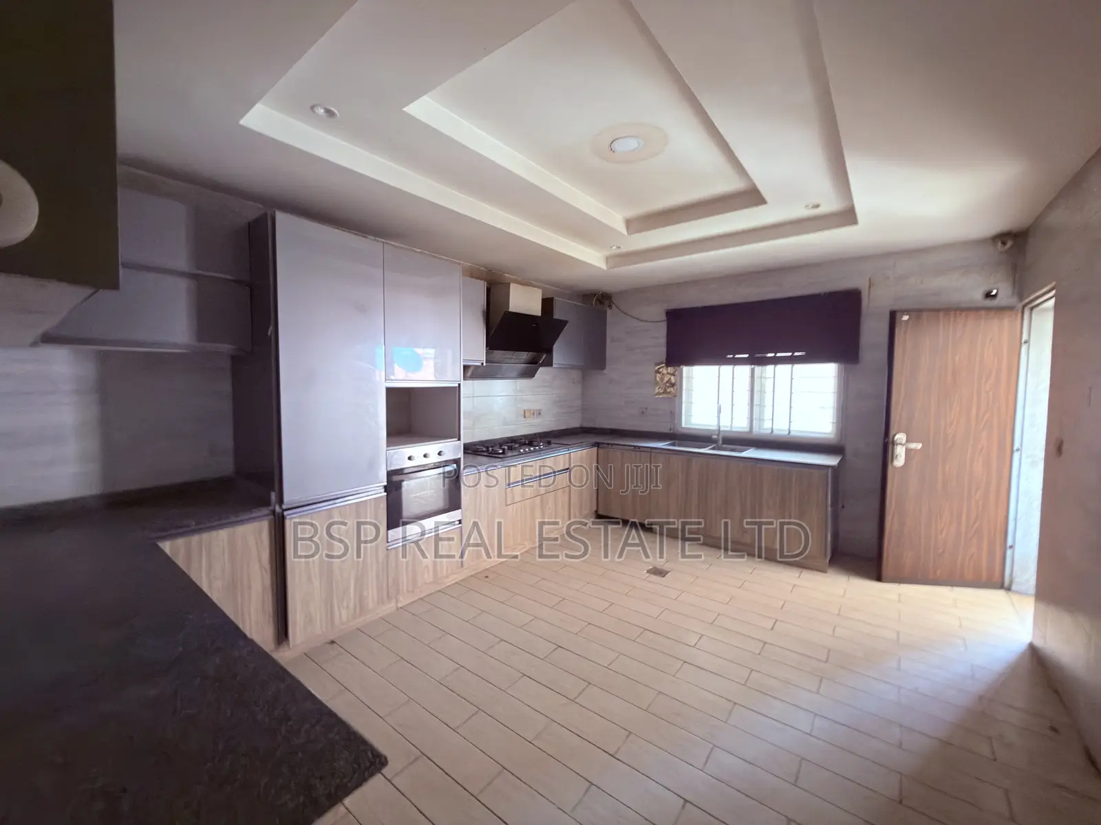 4bdrm Townhouse / Terrace in Lifecamp for rent