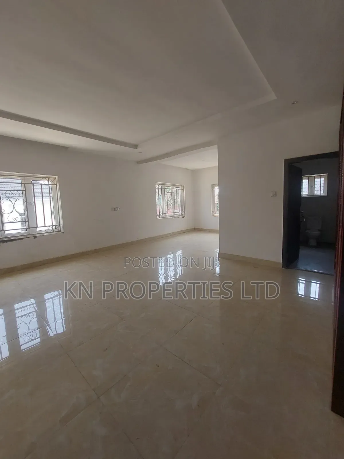 5bdrm Duplex in Gusape, Guzape District for rent
