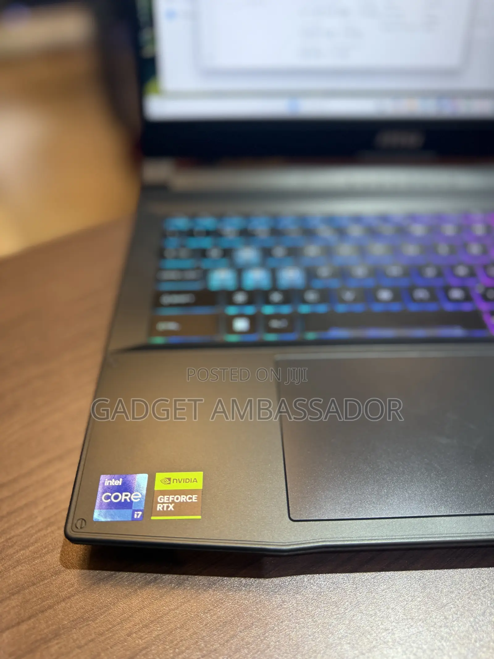 Laptop MSI Katana 15 16GB Intel Core I7 SSD 512GB