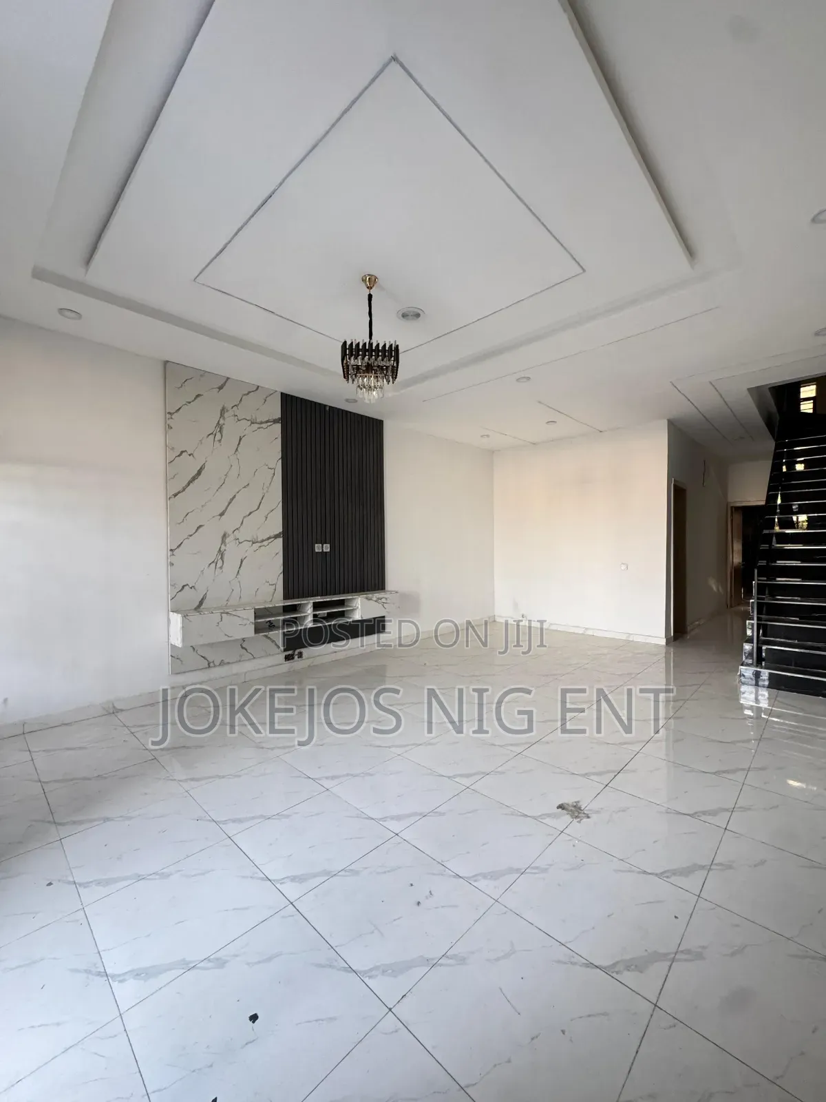 4bdrm Duplex in Ikota Gra for sale