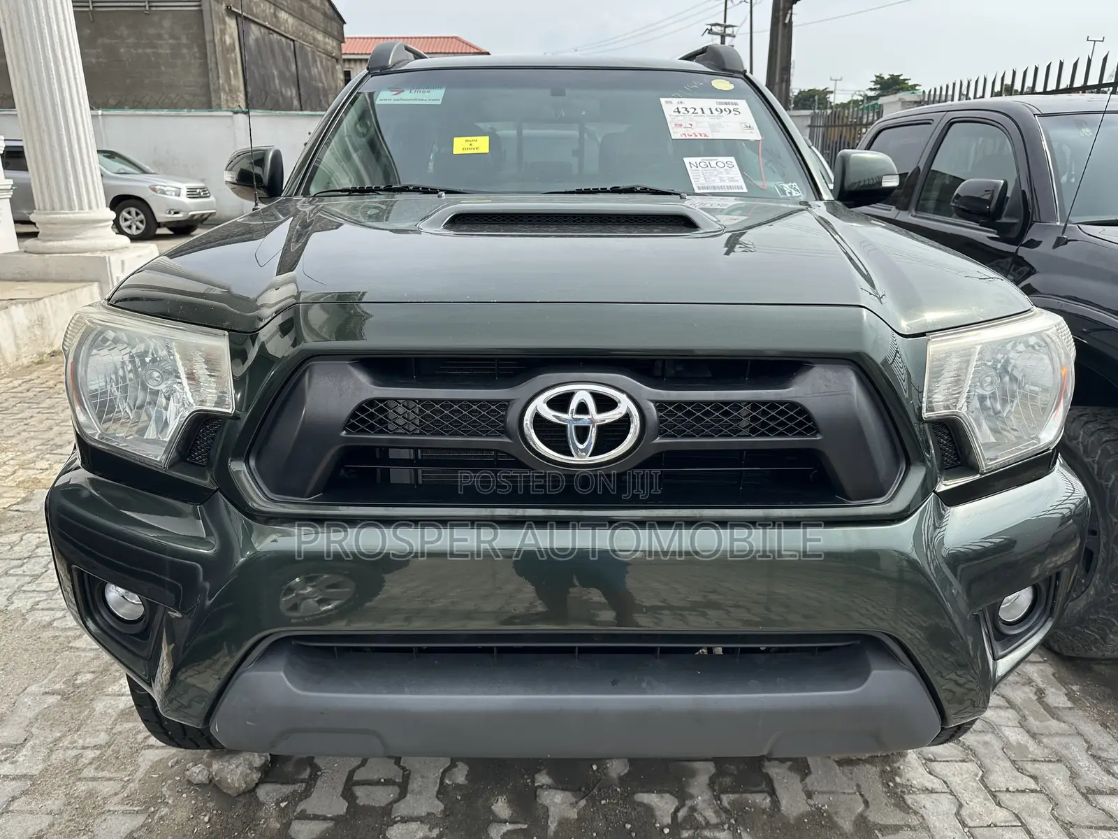 Toyota Tacoma Double Cab V6 Automatic 2012 Green