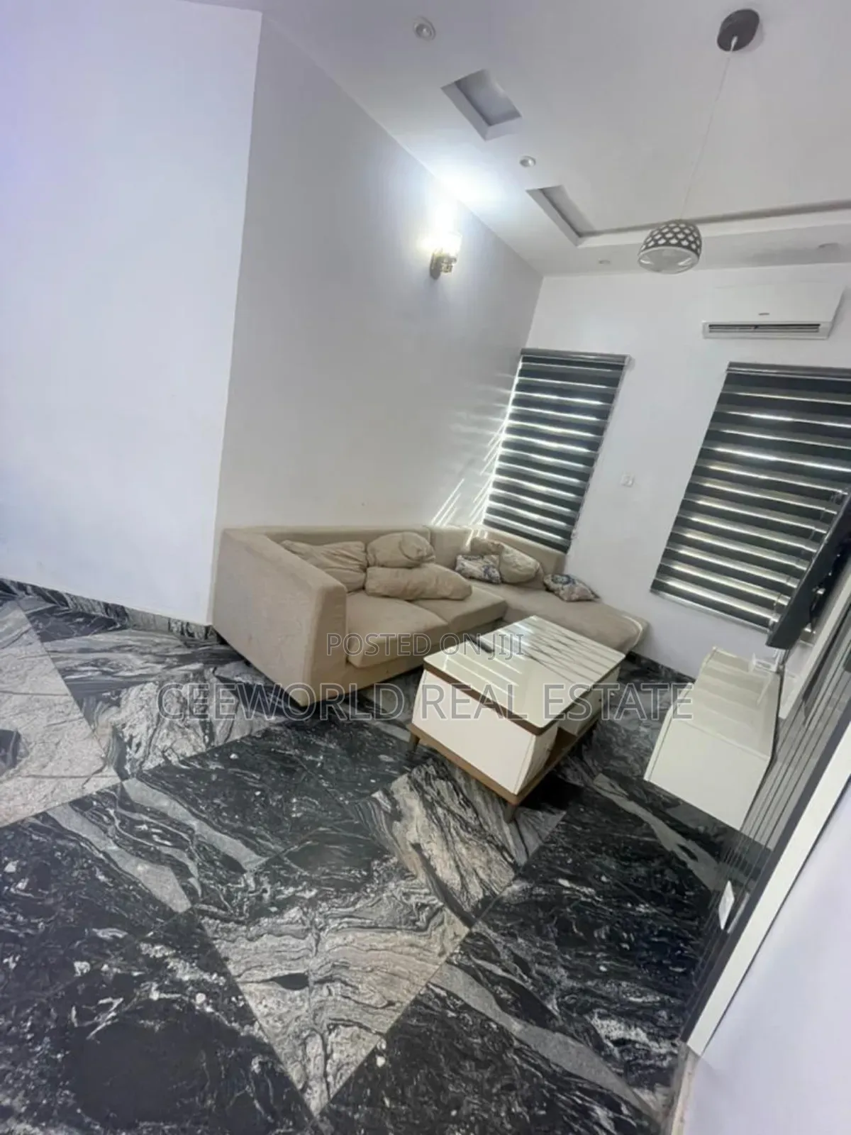 Furnished 4bdrm Duplex in Oluyole Gra for rent
