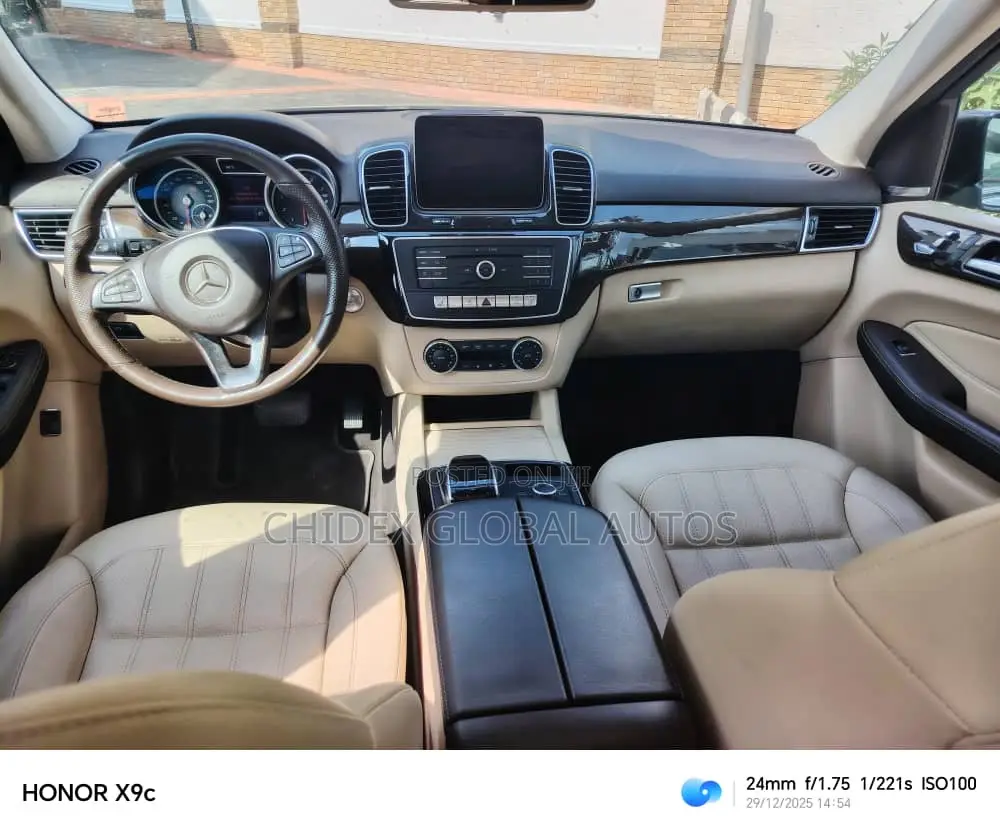 Mercedes-Benz GLE-Class GLE 350 2018 Gray