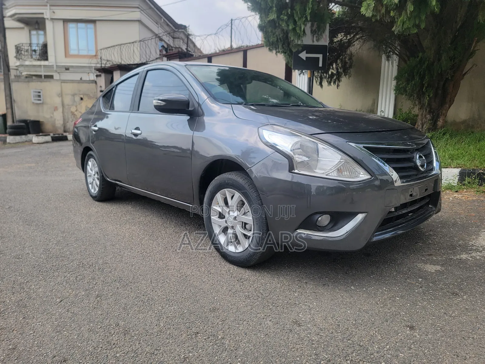 Nissan Almera 2016 Gray