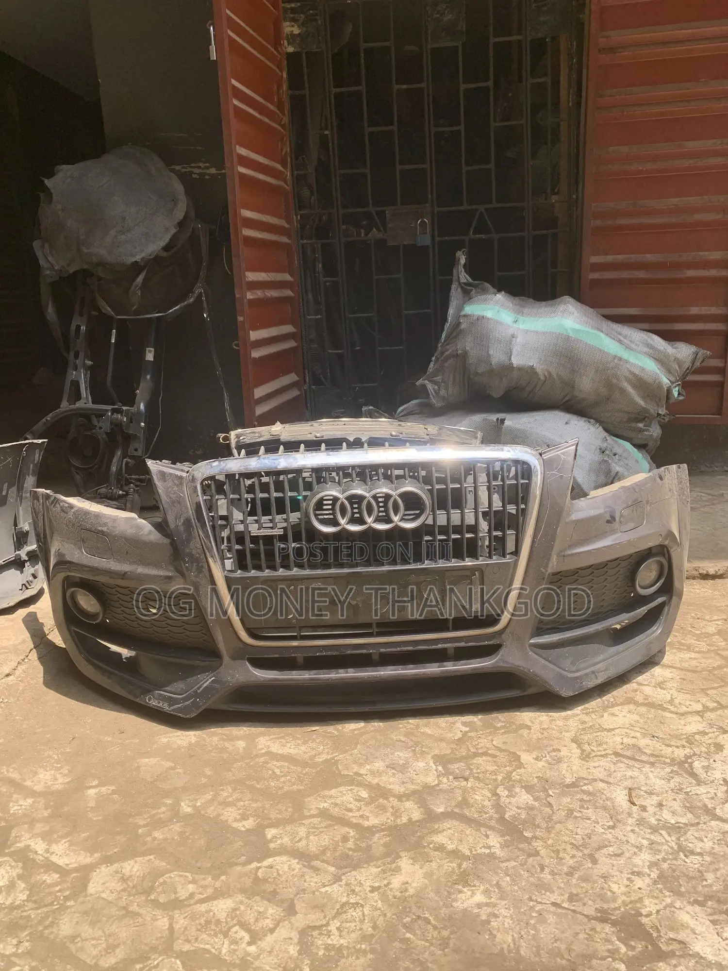 Front Bumper Audi Q5 2010