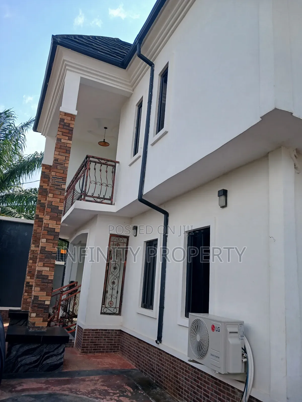 4bdrm Duplex in Ugbor, Benin City for sale