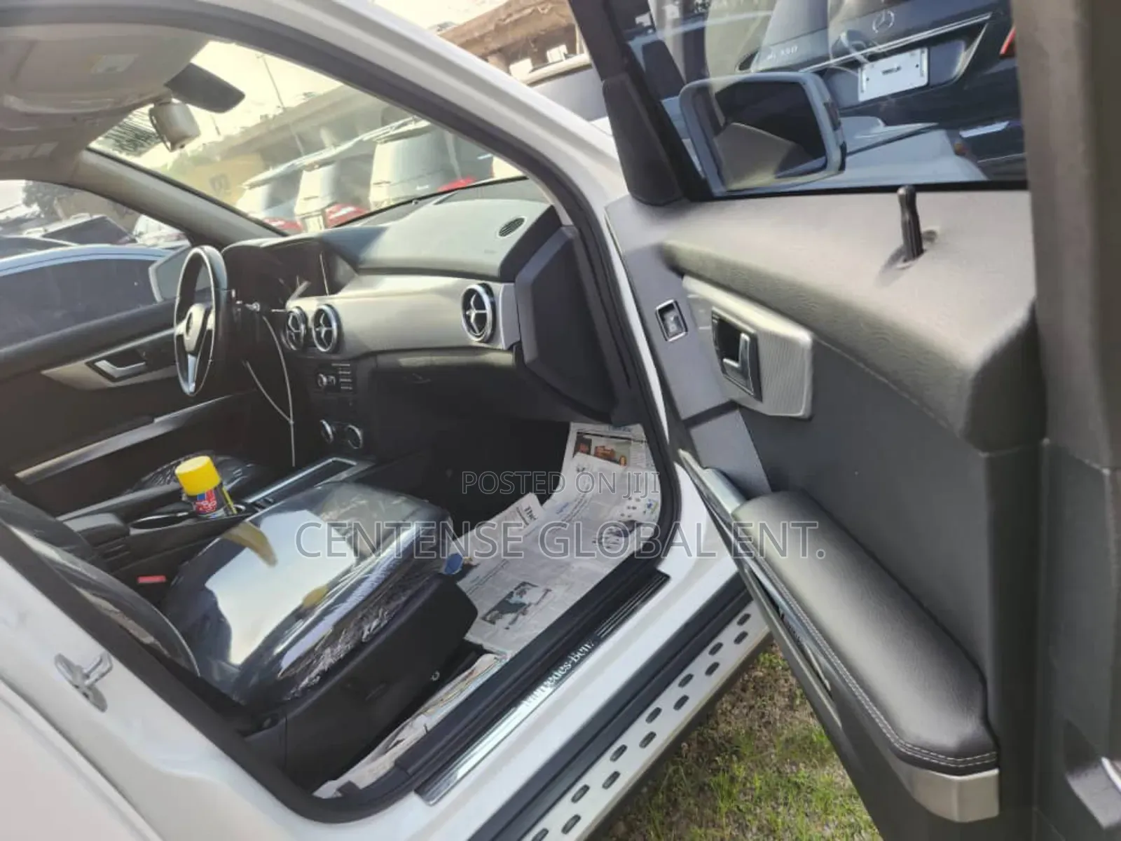 Mercedes-Benz GLK-Class Base GLK 350 4dr AWD 4MATIC (3.5L 6cyl 7A) 2015
