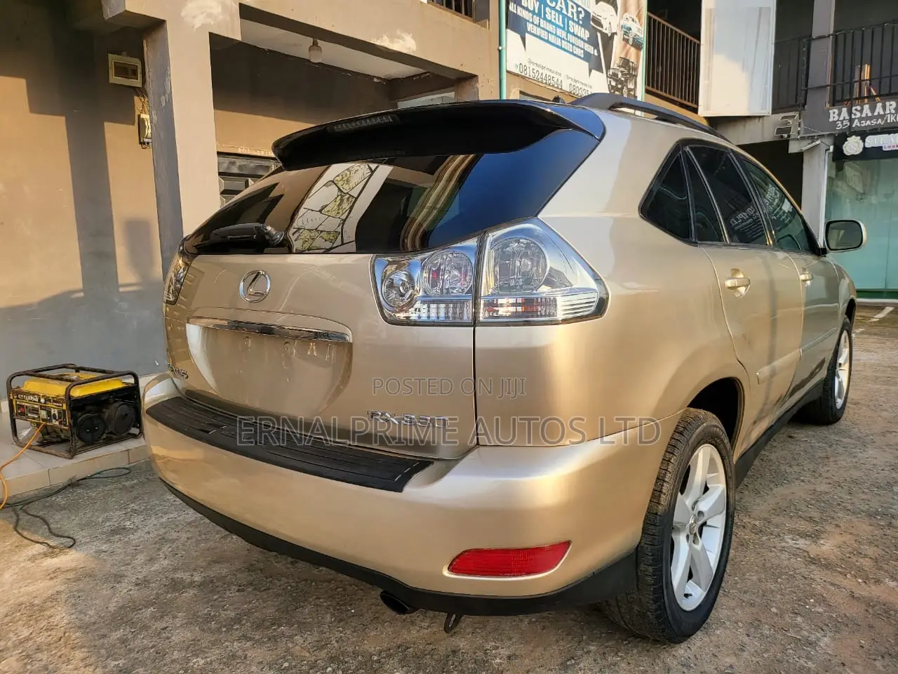Lexus RX 330 2006 Gold