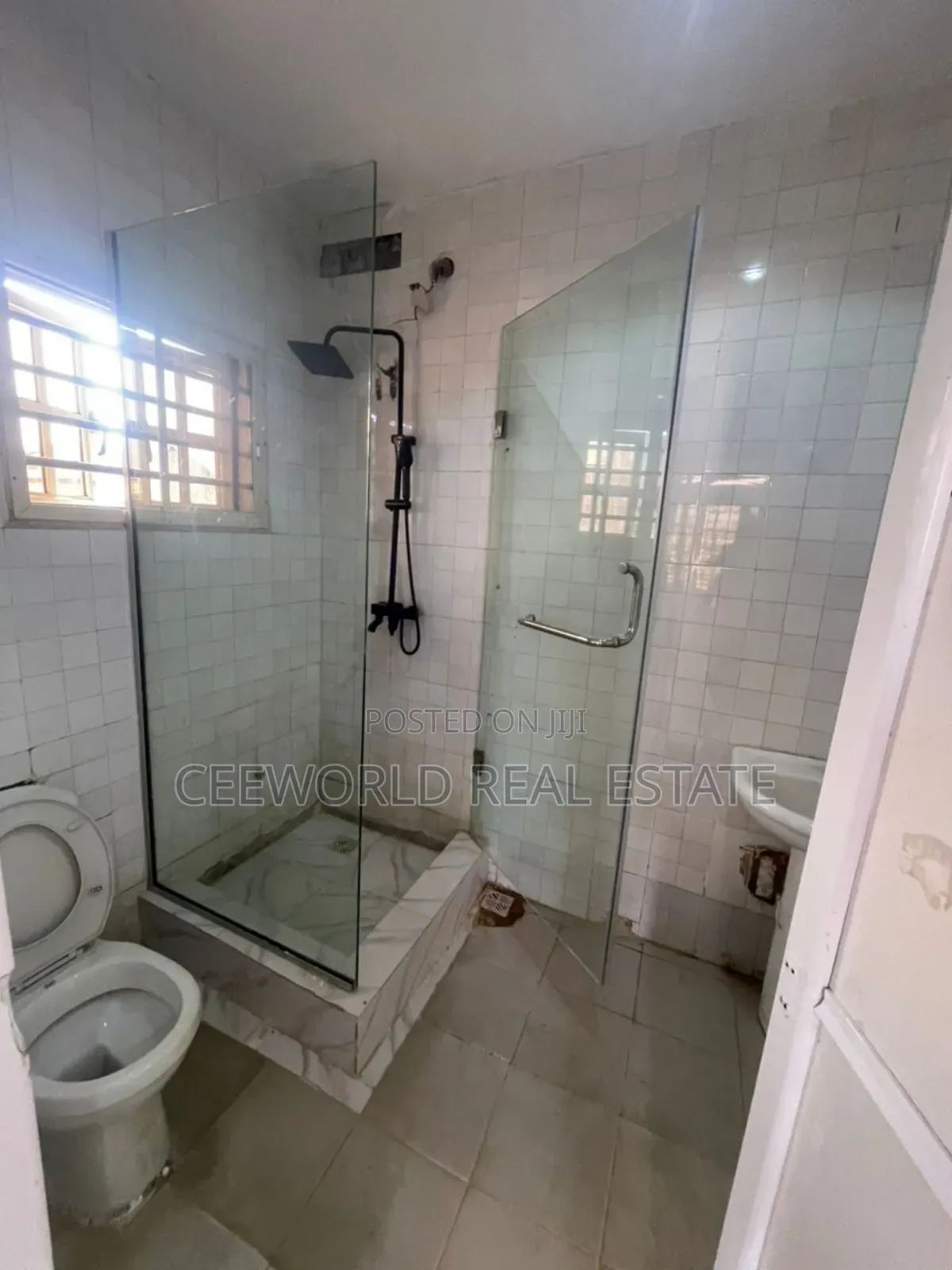 3bdrm Duplex in Arre Avenue Oluyole for rent