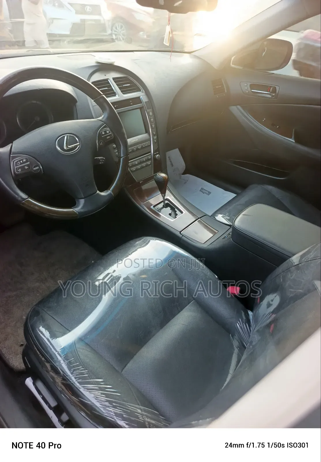 Lexus ES 350 2011 Black