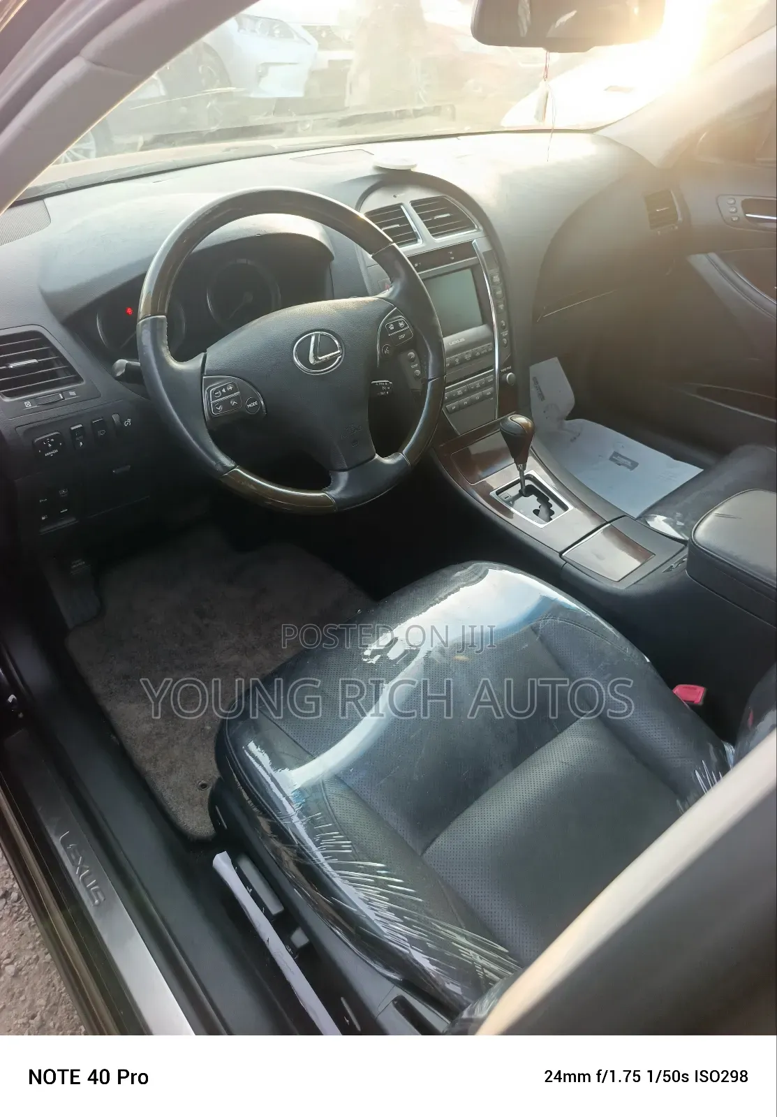 Lexus ES 350 2011 Black