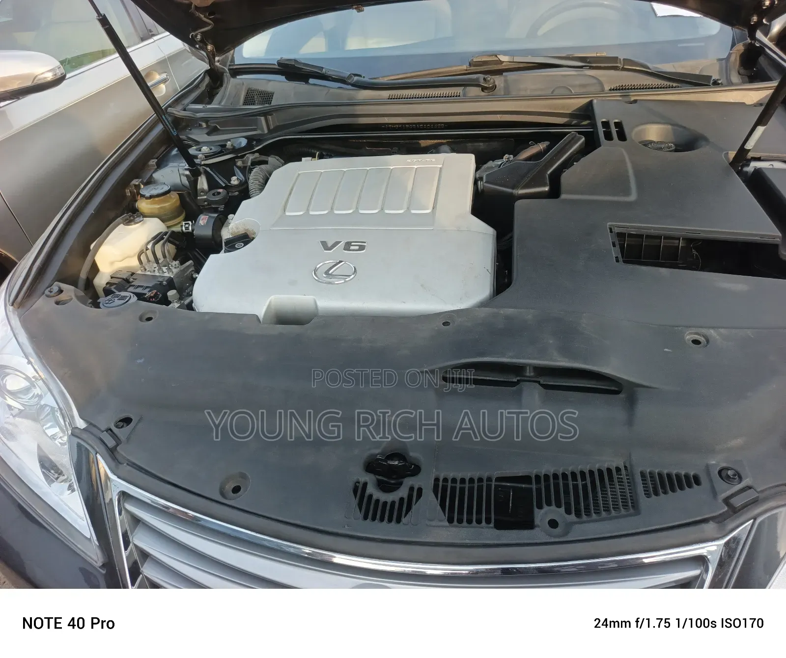 Lexus ES 350 2011 Gray