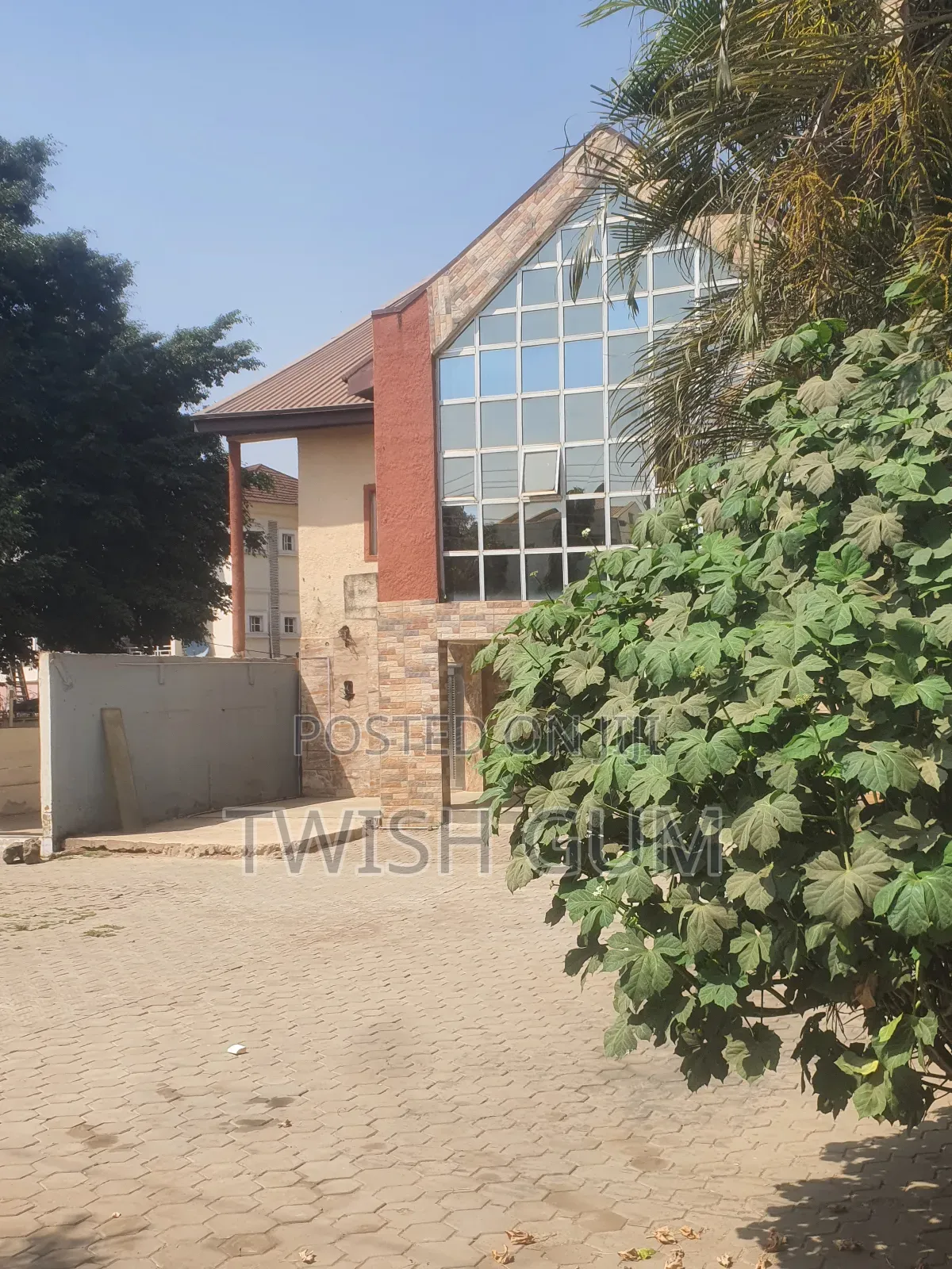 14bdrm Duplex in Clear Dot Shelters, Garki 2 for sale