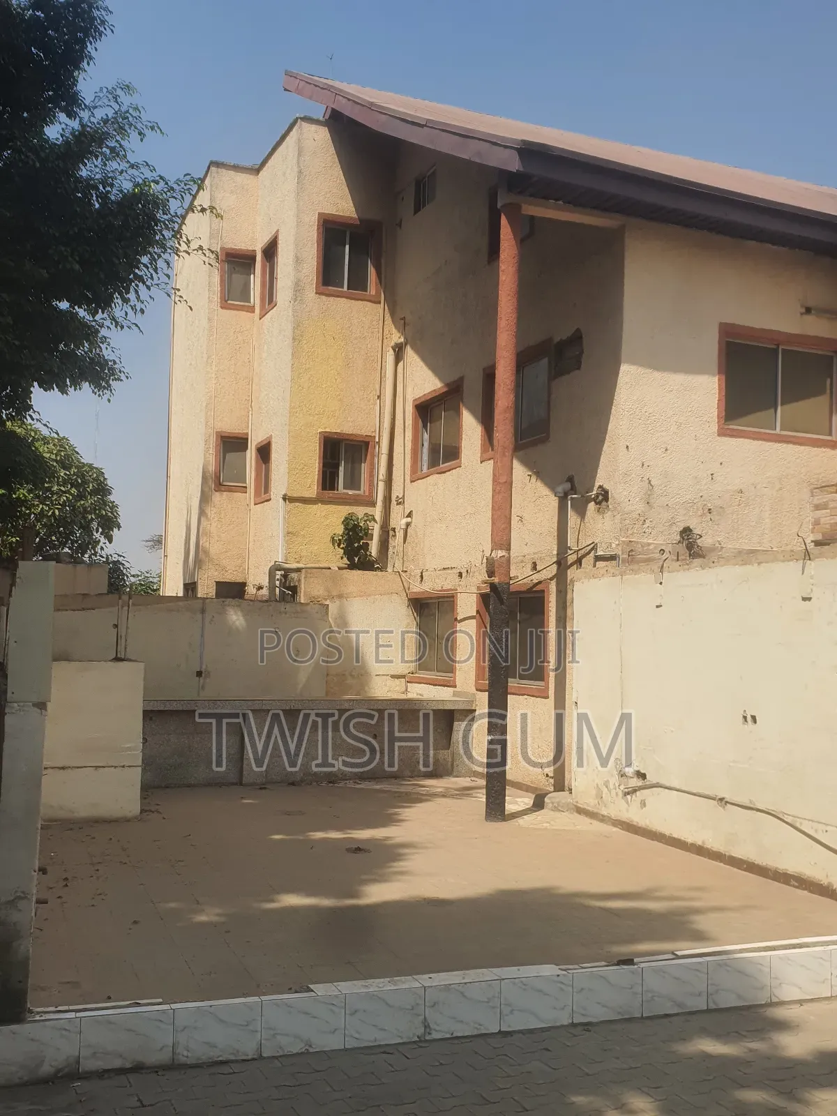 14bdrm Duplex in Clear Dot Shelters, Garki 2 for sale