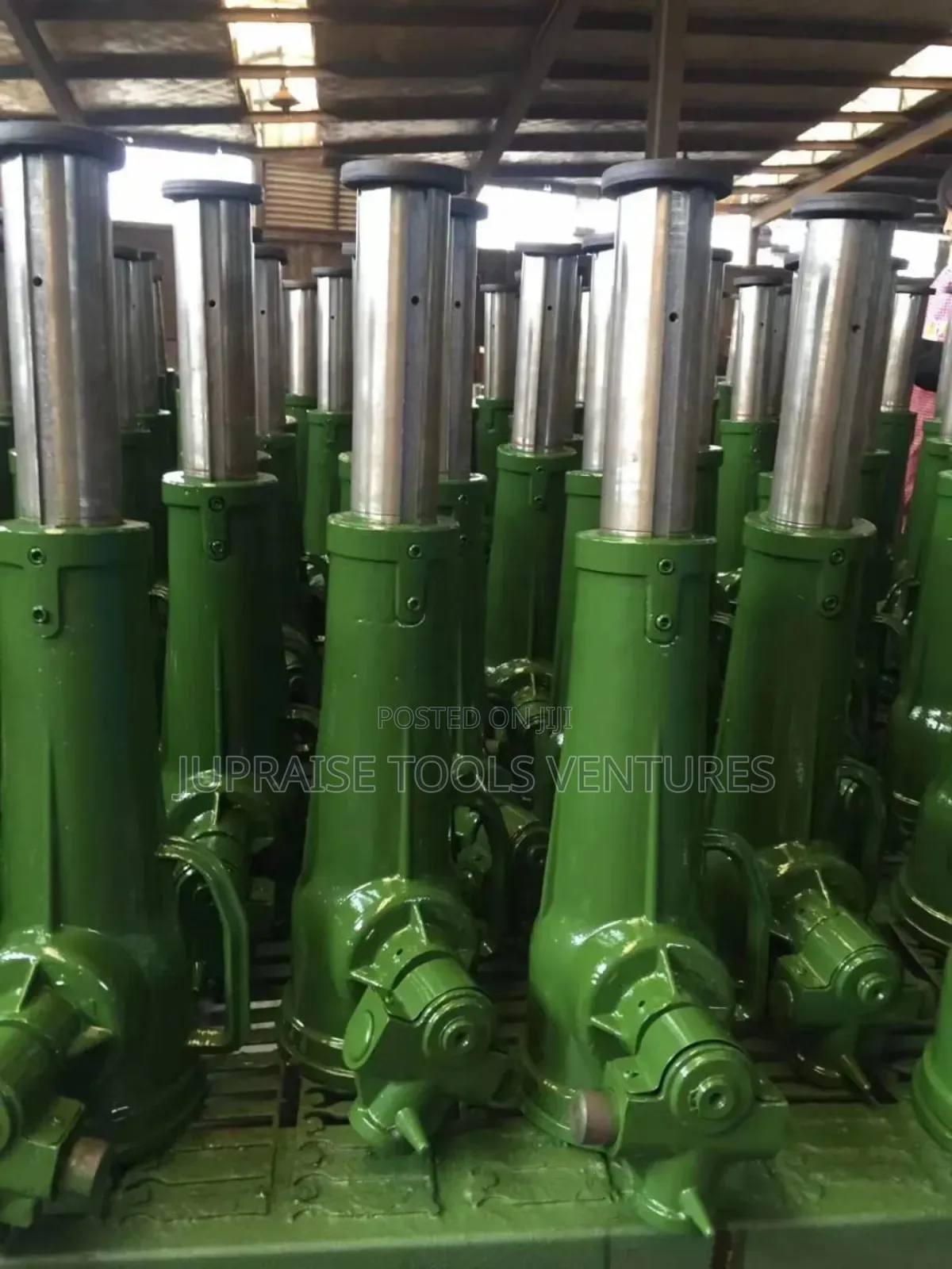 50 Ton Scree Jack