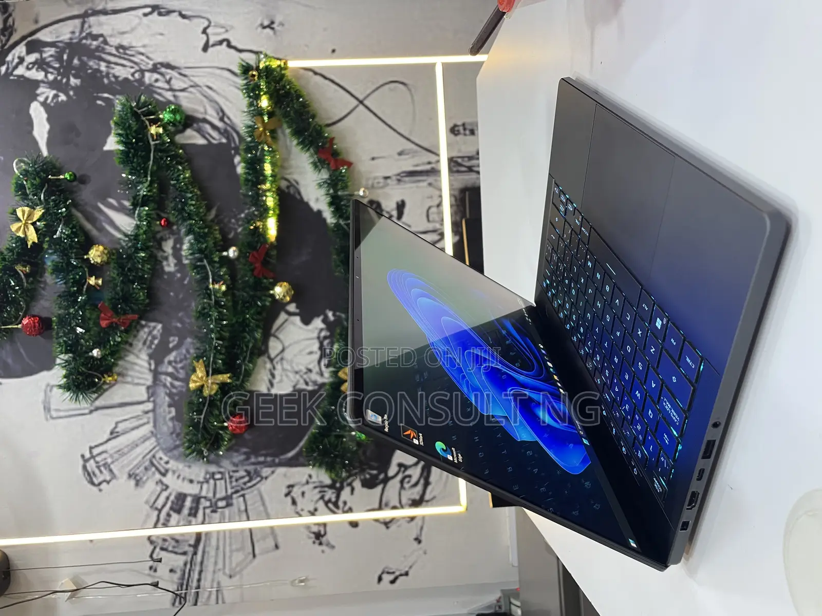 Laptop Asus ROG Zephyrus G14 16GB AMD Ryzen 7 SSD 1T