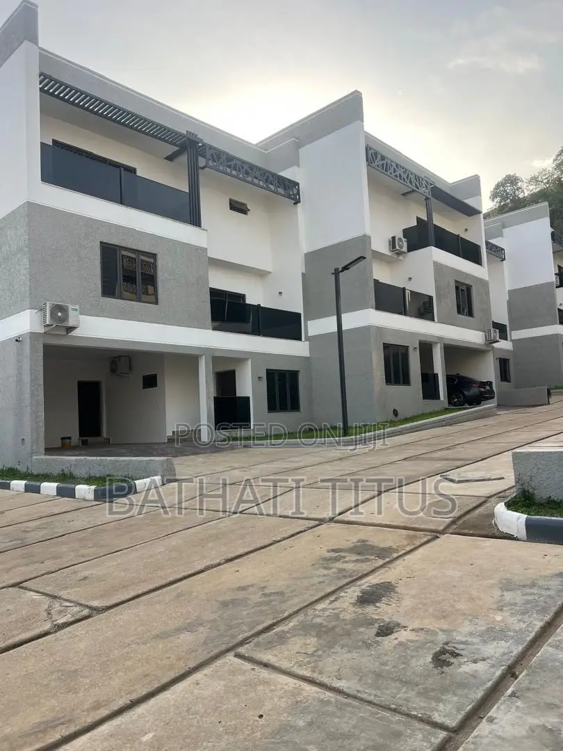 4bdrm Duplex in Katampe Extension for sale