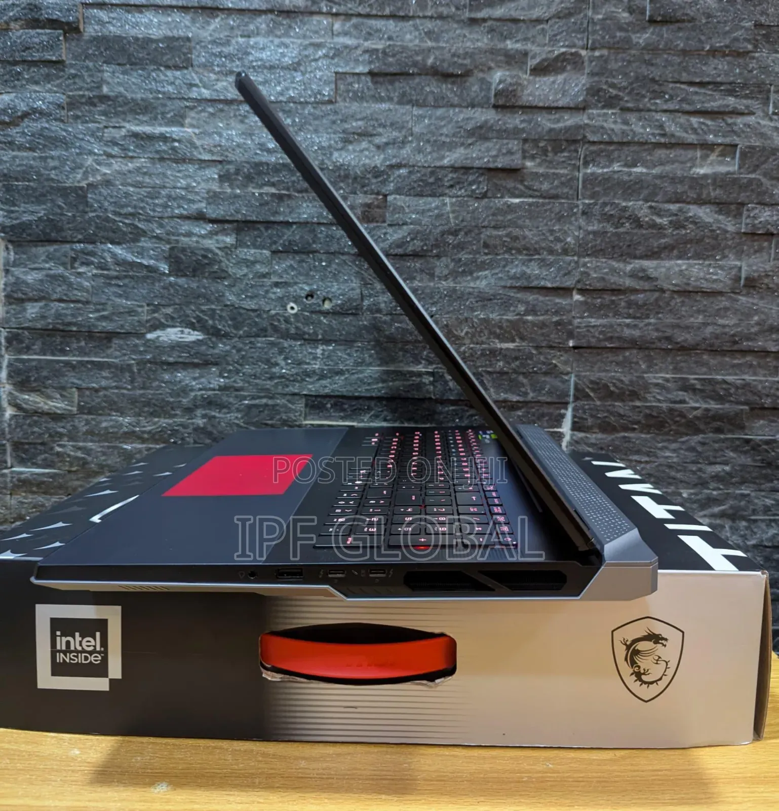 New Laptop MSI 64GB Intel Core Ultra 9 SSD 4T