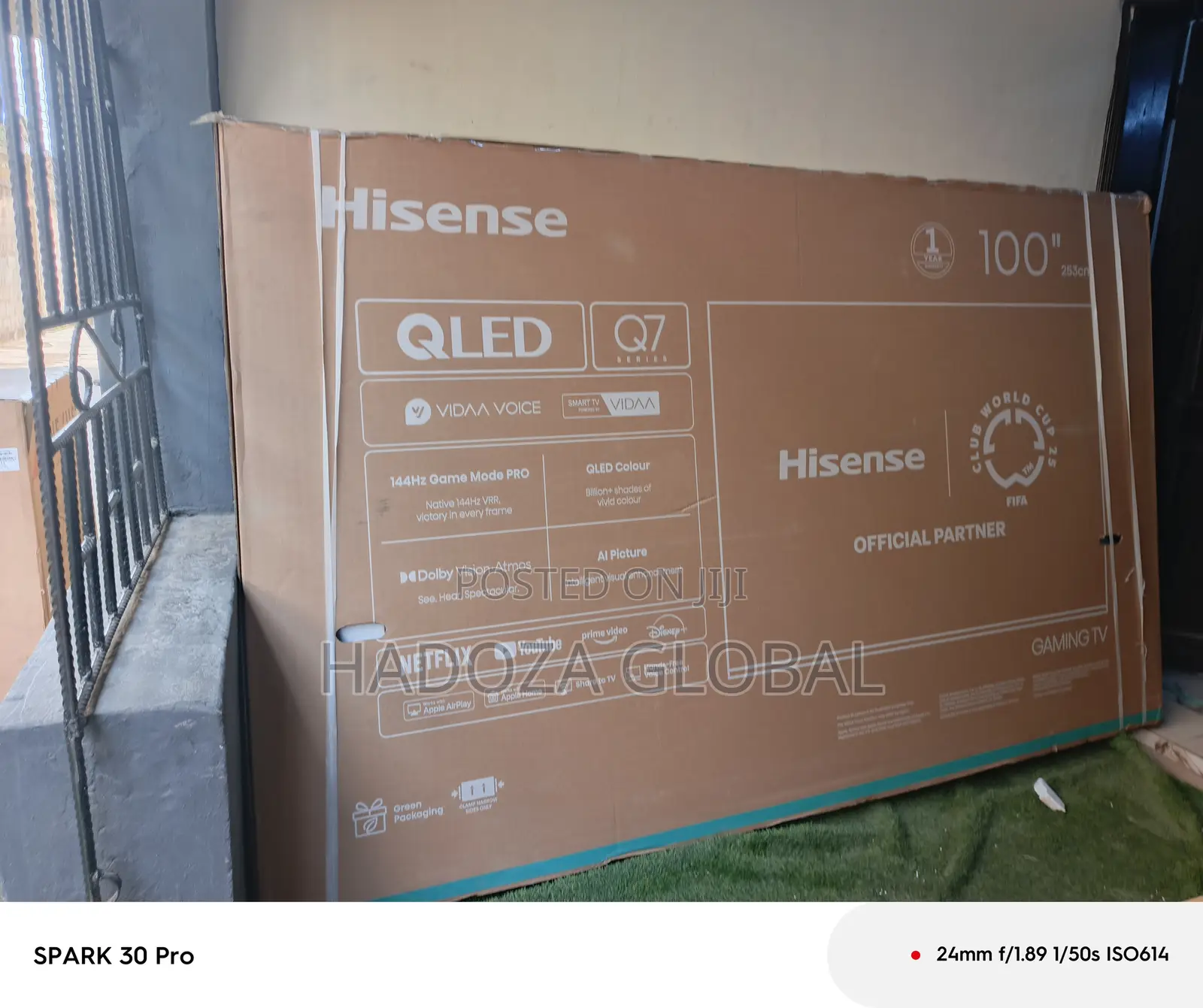 Massive Hisense 100" Qled 4k Smart Tv