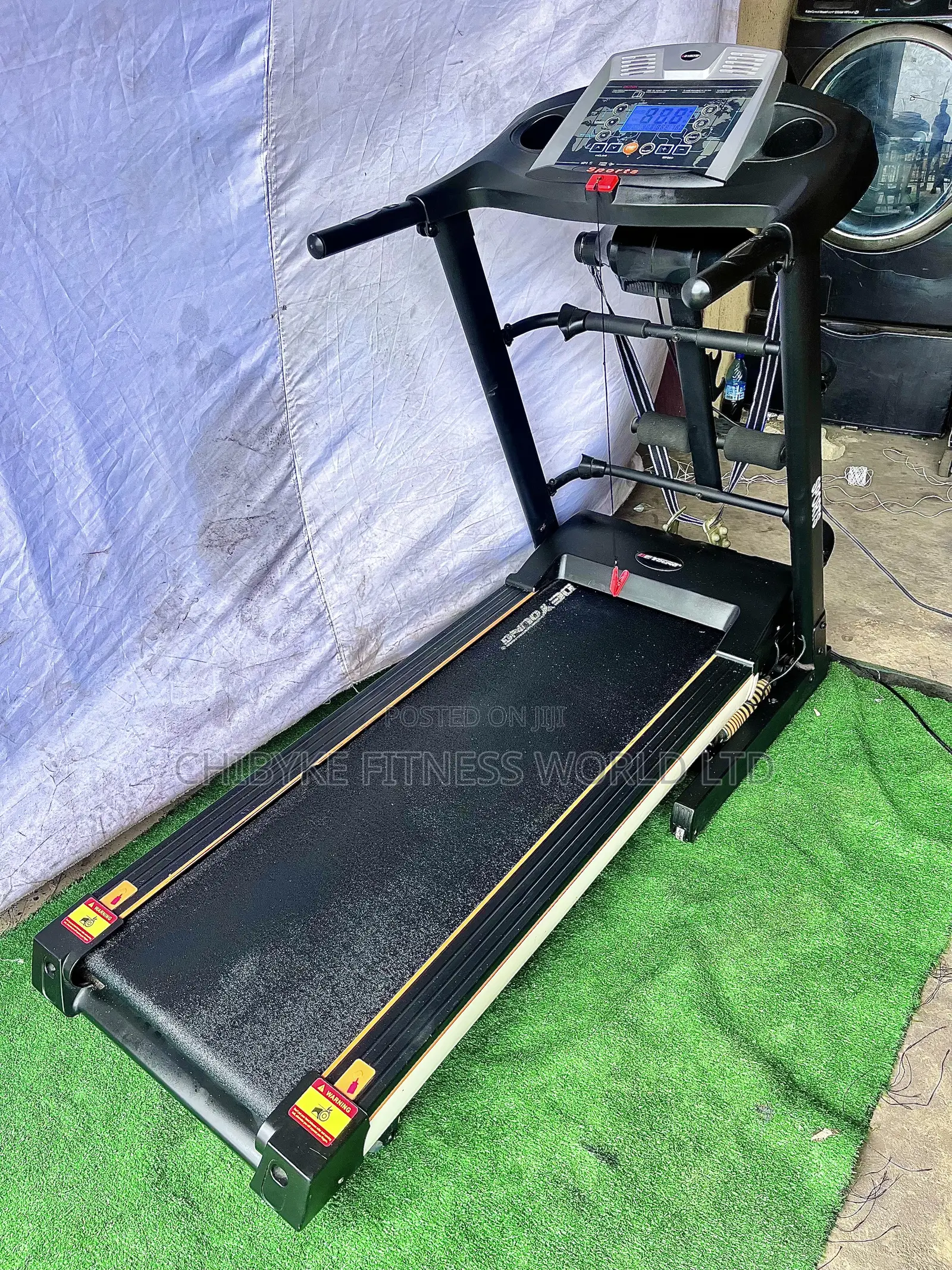 3.5hp Deyoung Treadmill With Auto Incline , Massager and Music Player