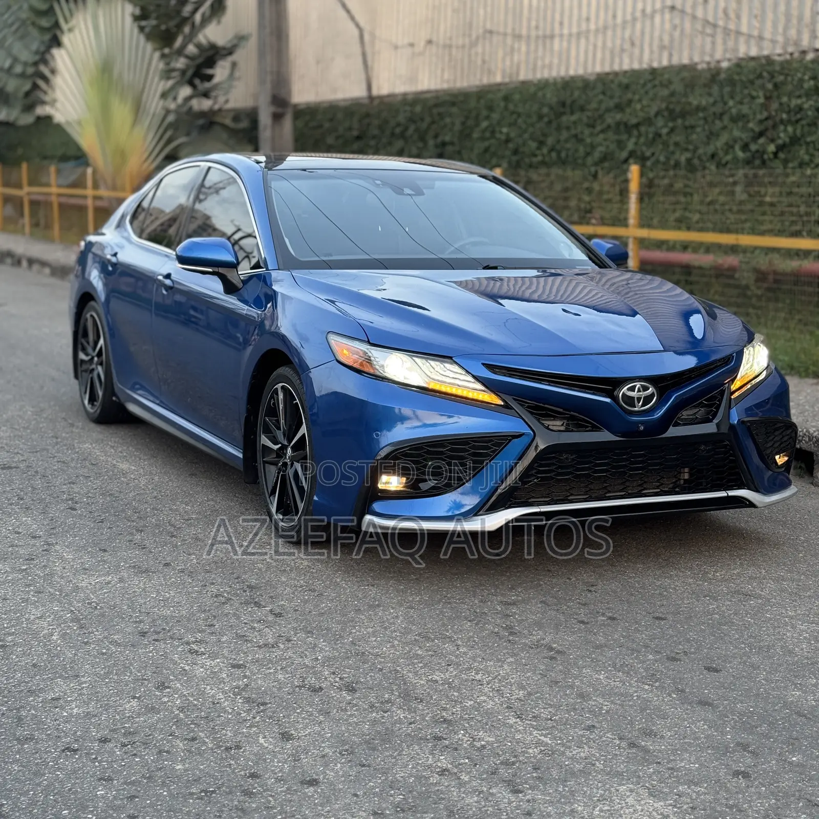 Toyota Camry XSE FWD (2.5L 4cyl 8AM) 2018 Blue