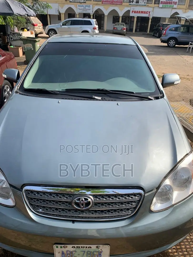 Toyota Corolla 2004 Silver
