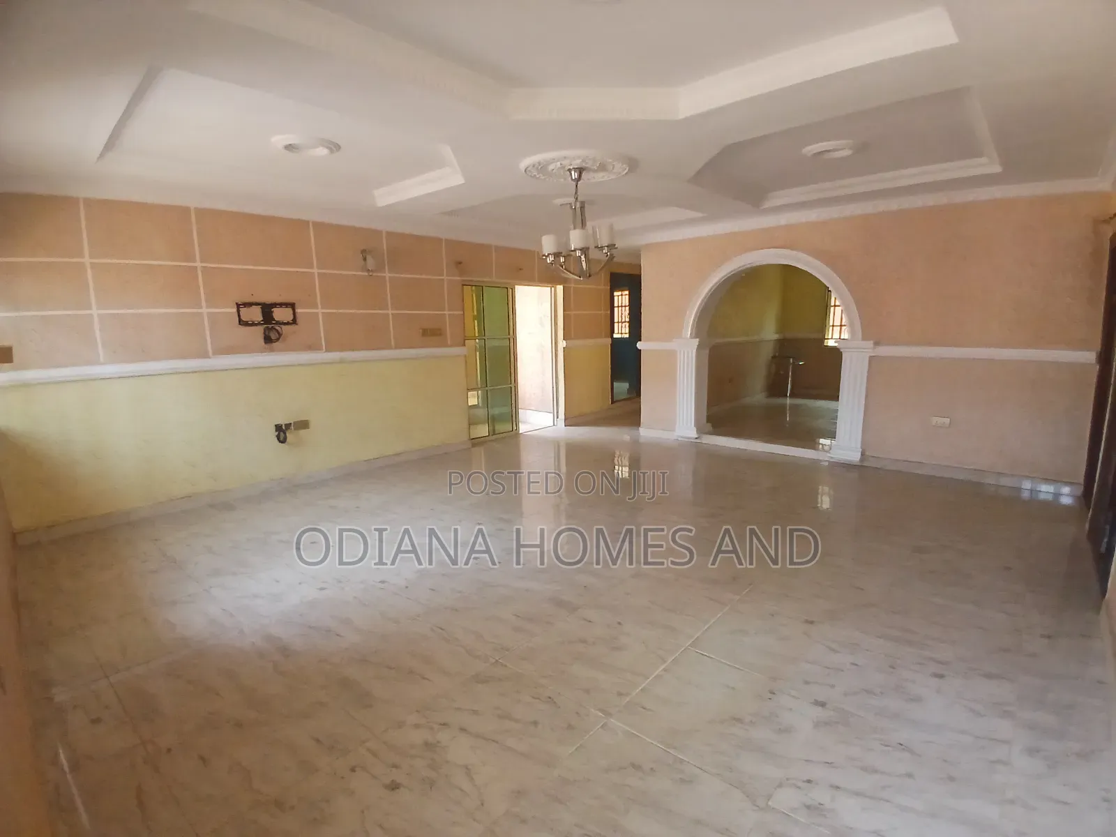 4bdrm Bungalow in Soka, Ibadan for sale