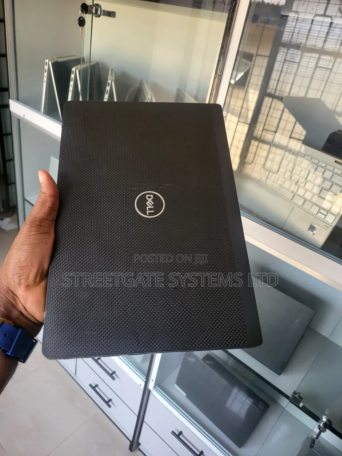 Laptop Dell Latitude 7400 8GB Intel Core I5 SSD 256GB