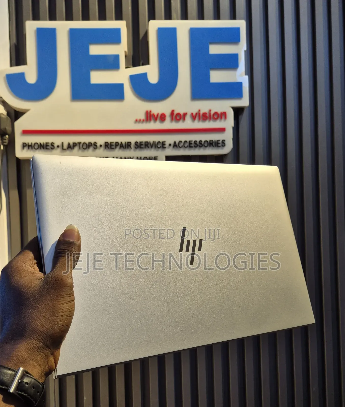 New Laptop HP EliteBook 840 G7 8GB Intel Core i7 SSD 256GB
