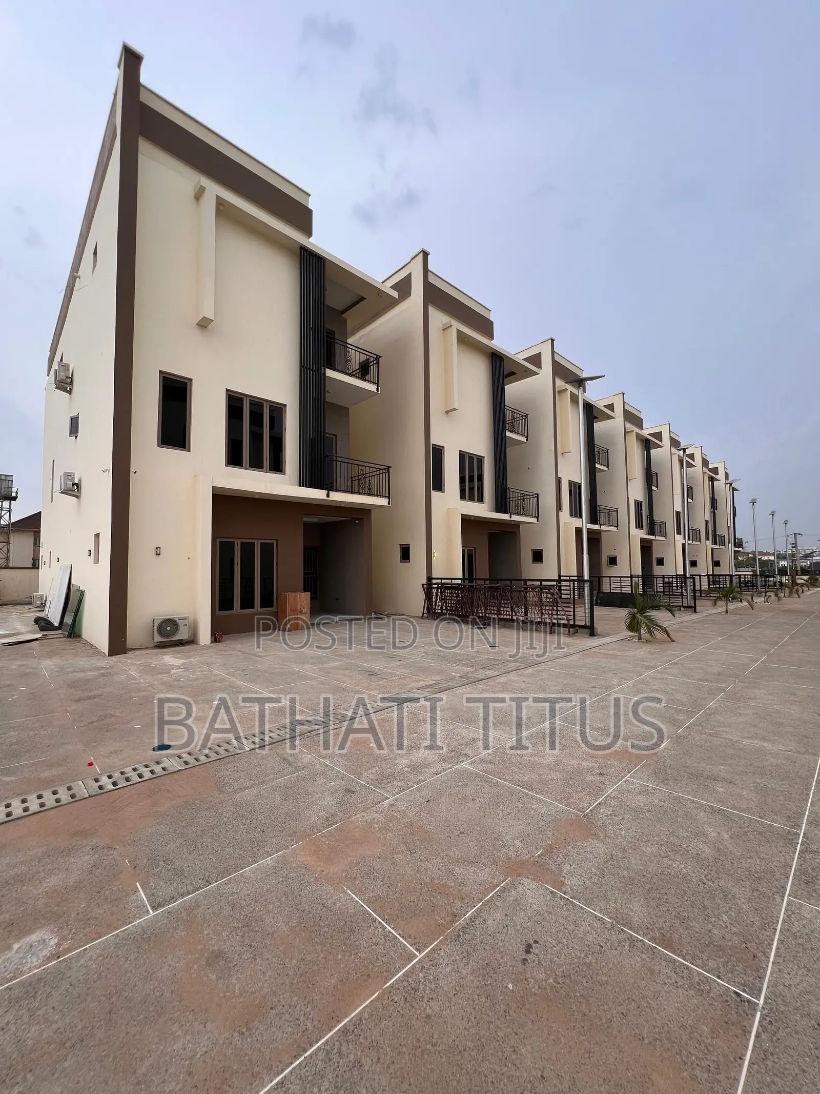 5bdrm Duplex in Kado for rent