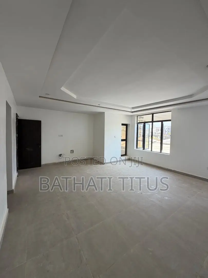 4bdrm Duplex in Kado for rent