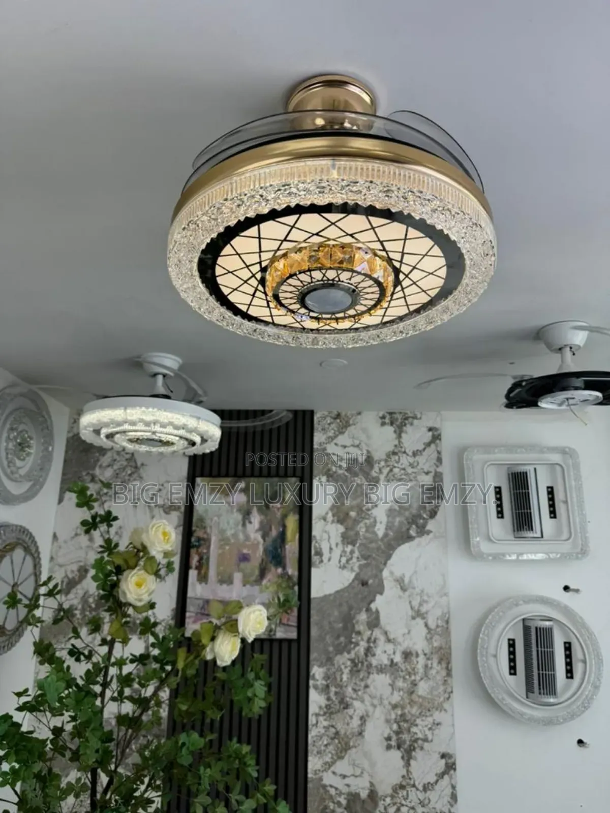 New Modern Mp3 Fan Chandelier Lights