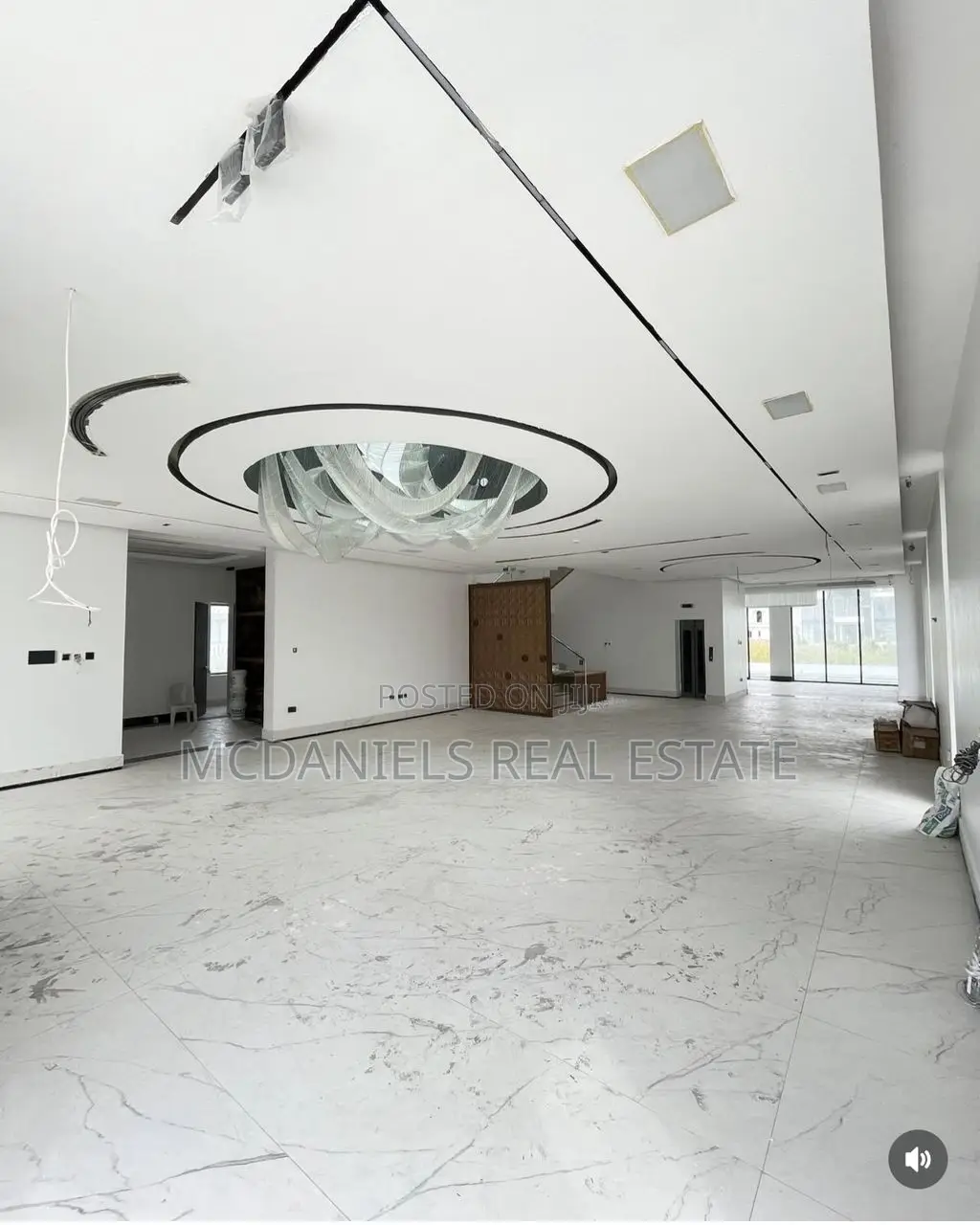 Furnished 5bdrm Duplex in Ikate for sale