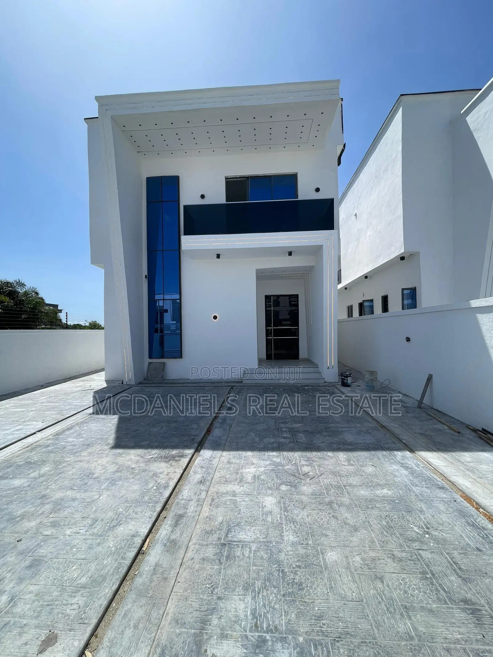 Furnished 5bdrm Duplex in VGC / Ajah for sale