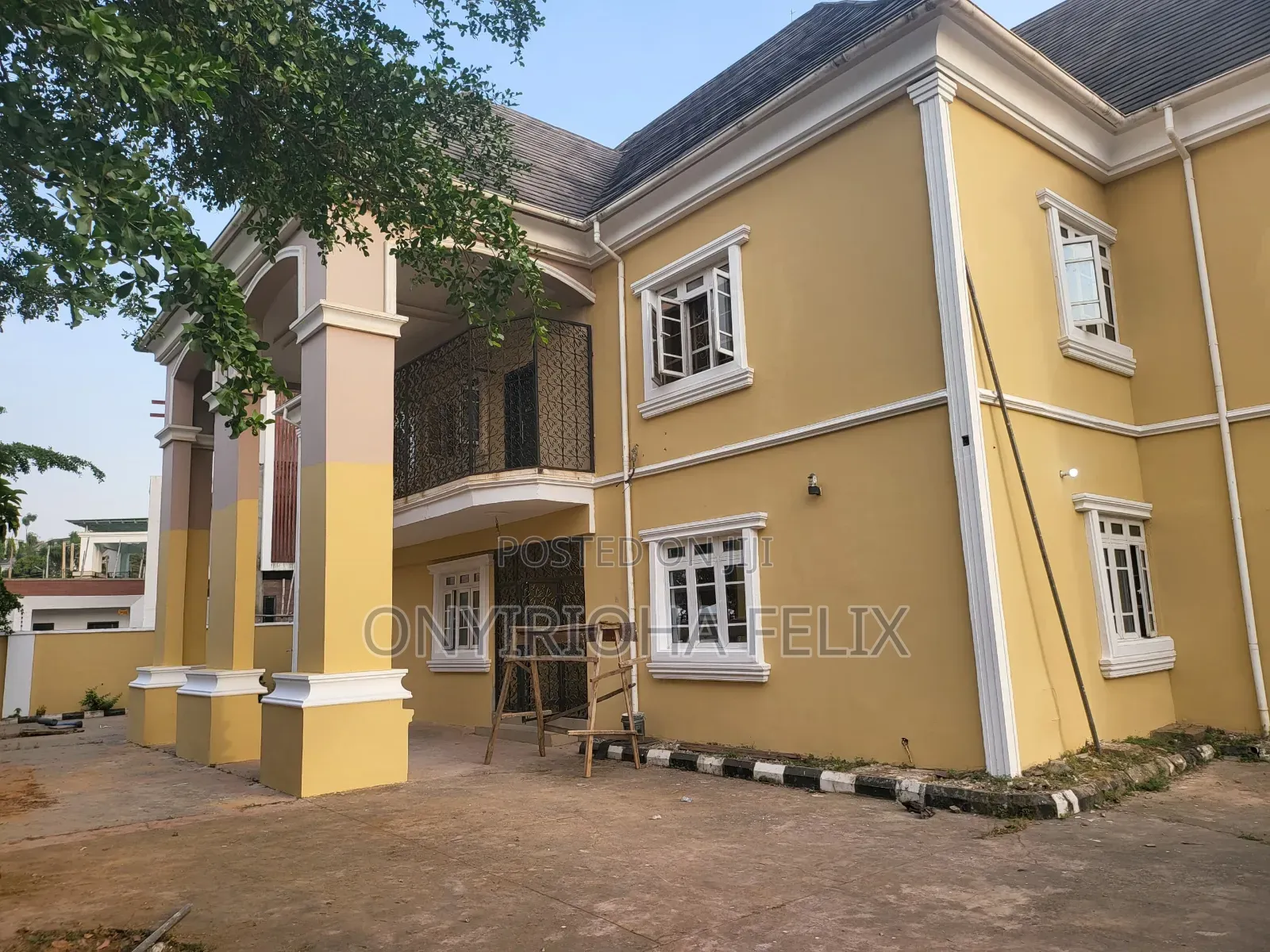 8bdrm Duplex in Guzape for rent