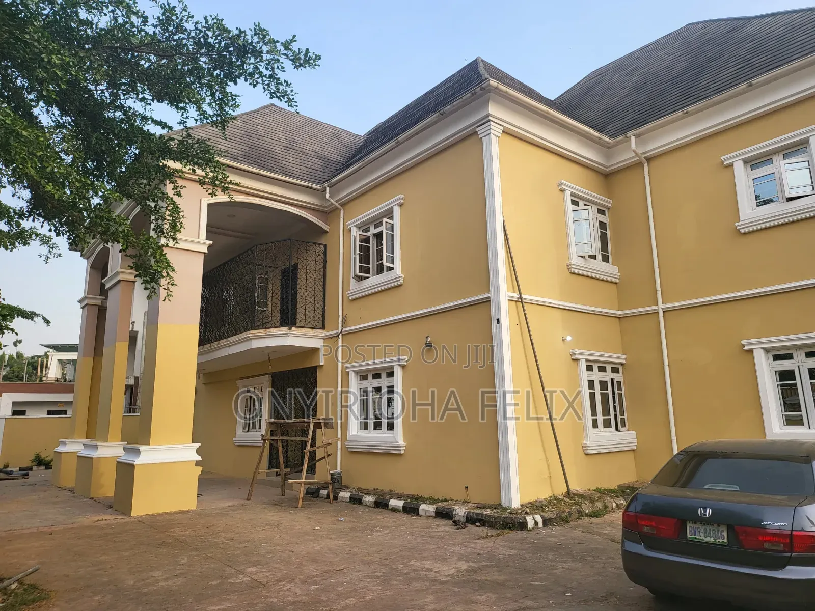 8bdrm Duplex in Guzape for rent