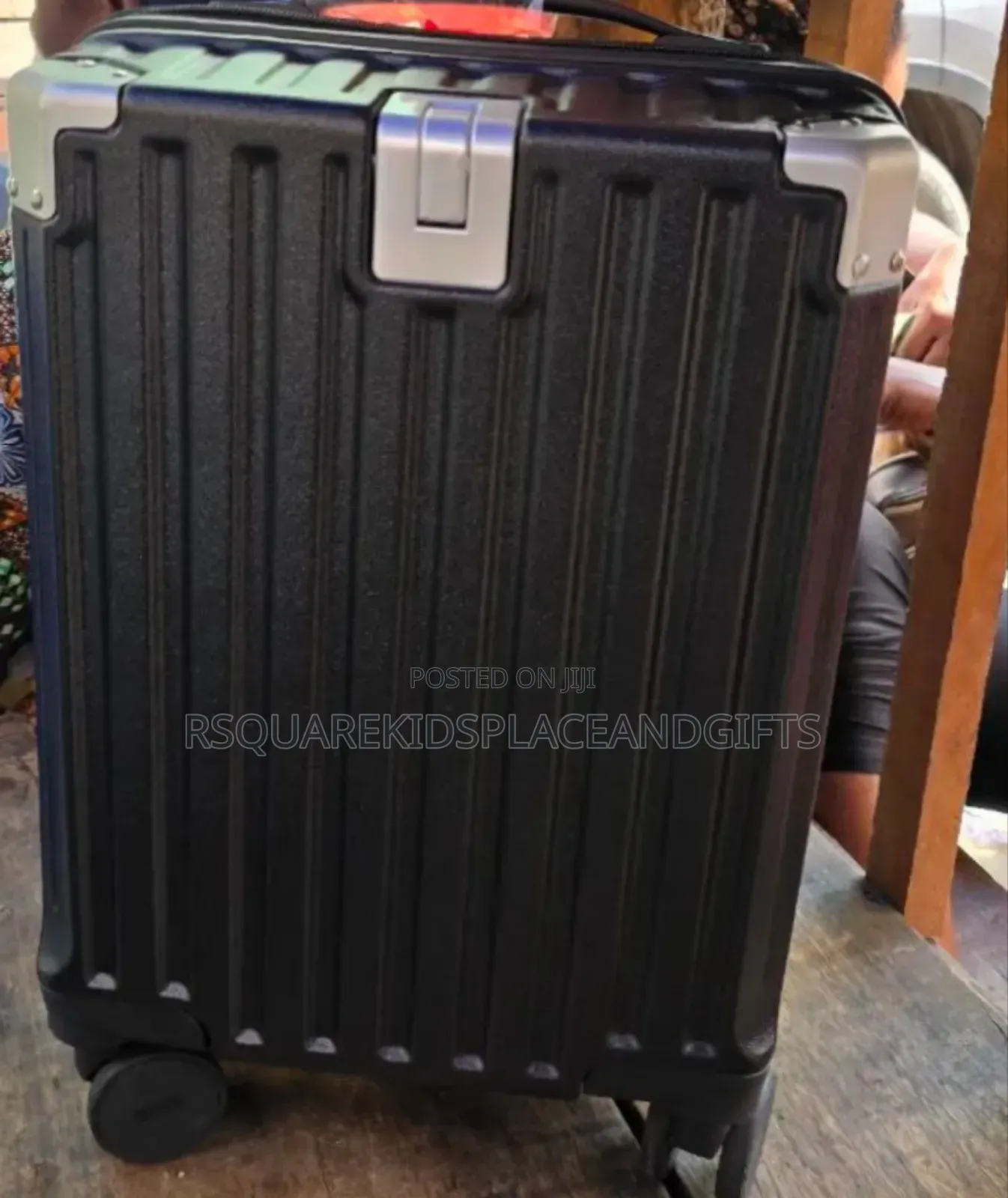 Odogwu Trolley Box for Souvenir