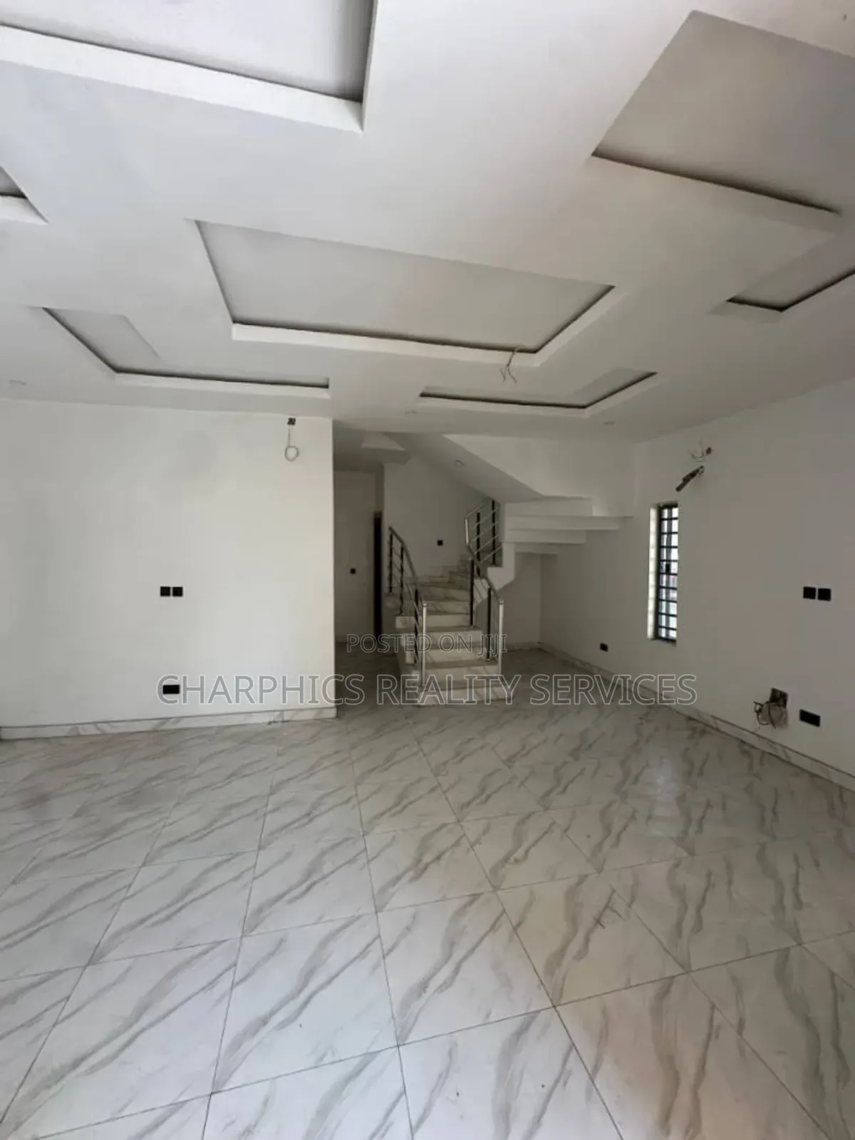 4bdrm Duplex in Lekki Phase 2 for rent