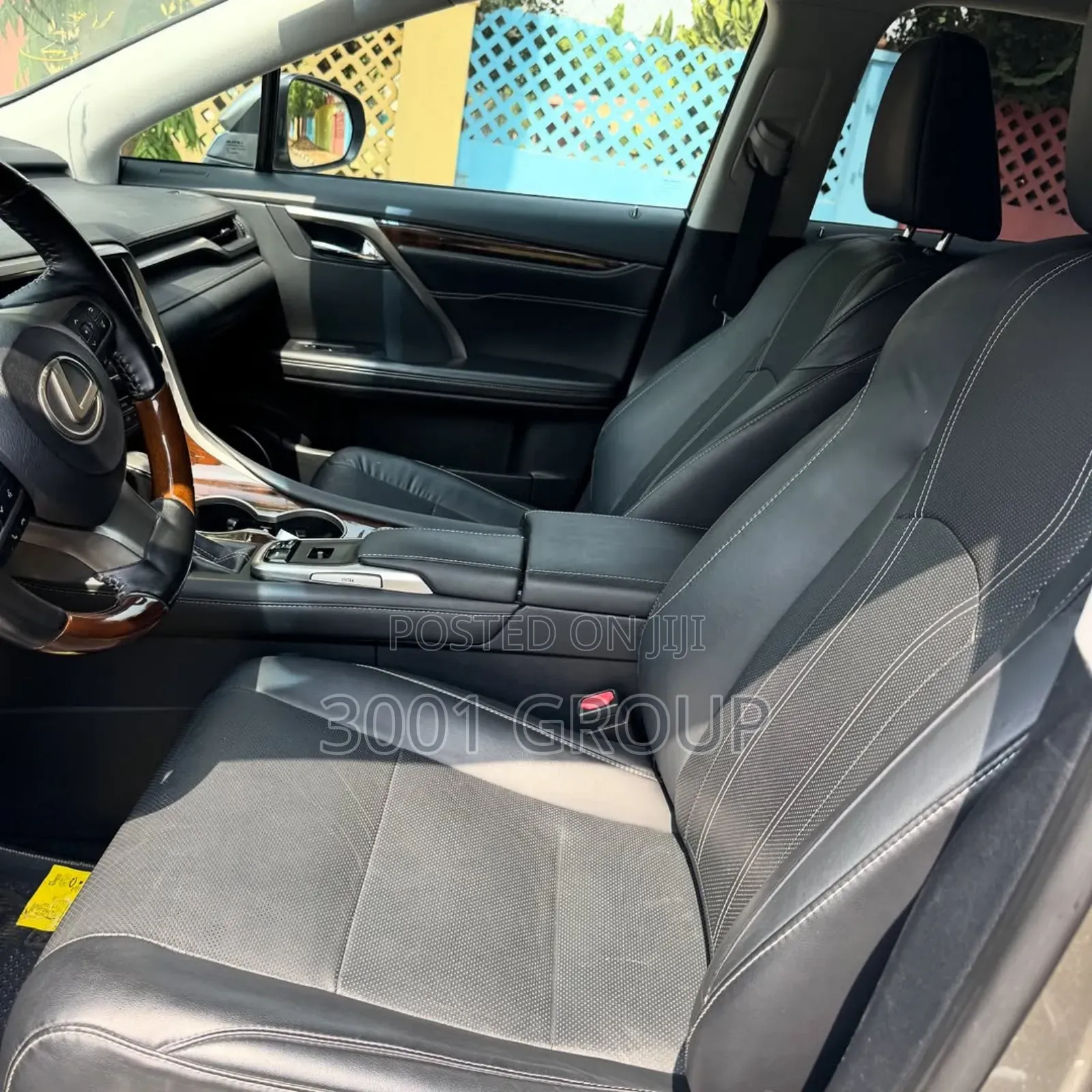 Lexus RX 2020 Gold