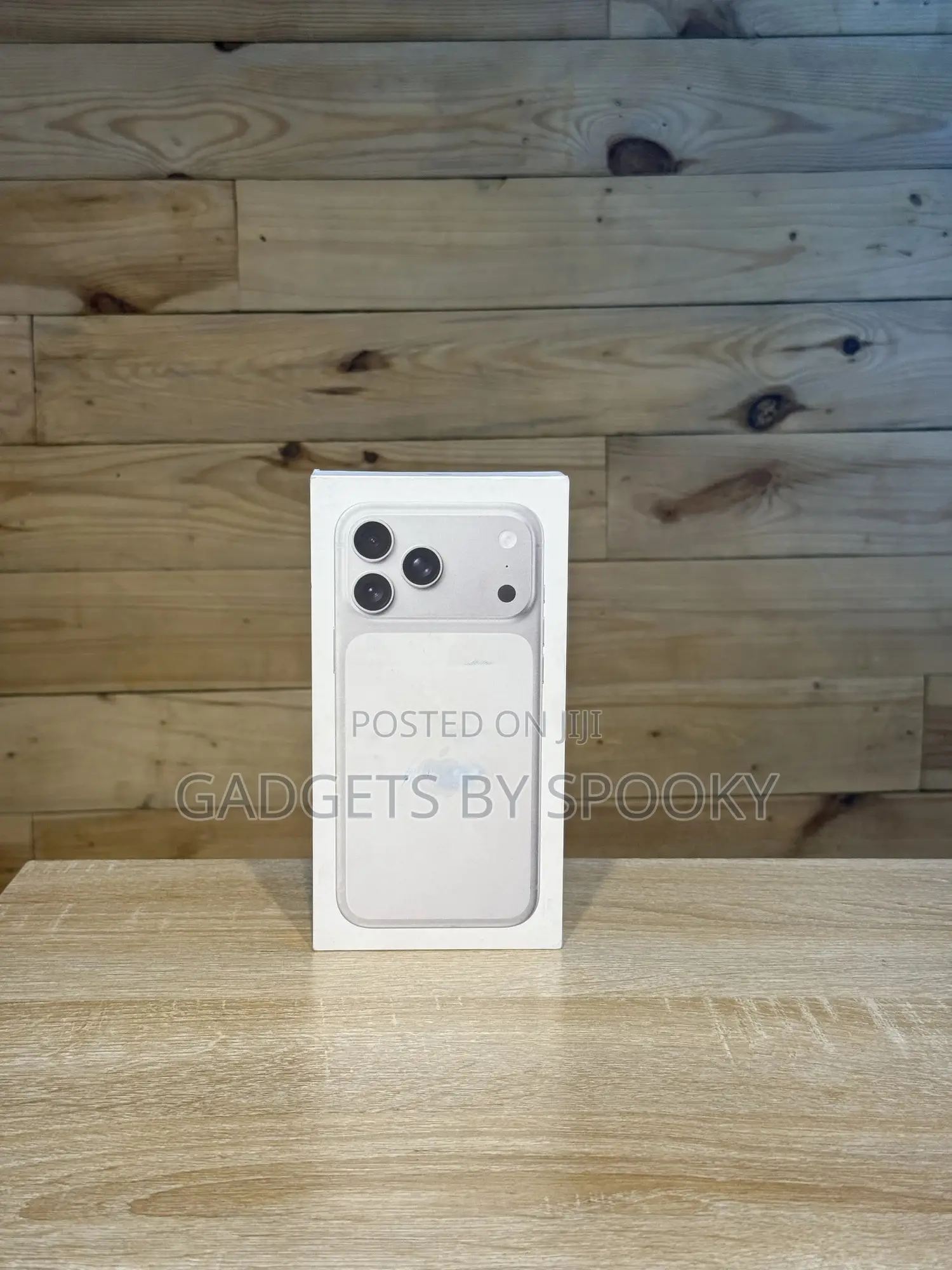 New Apple iPhone 17 Pro Max 1 TB Silver