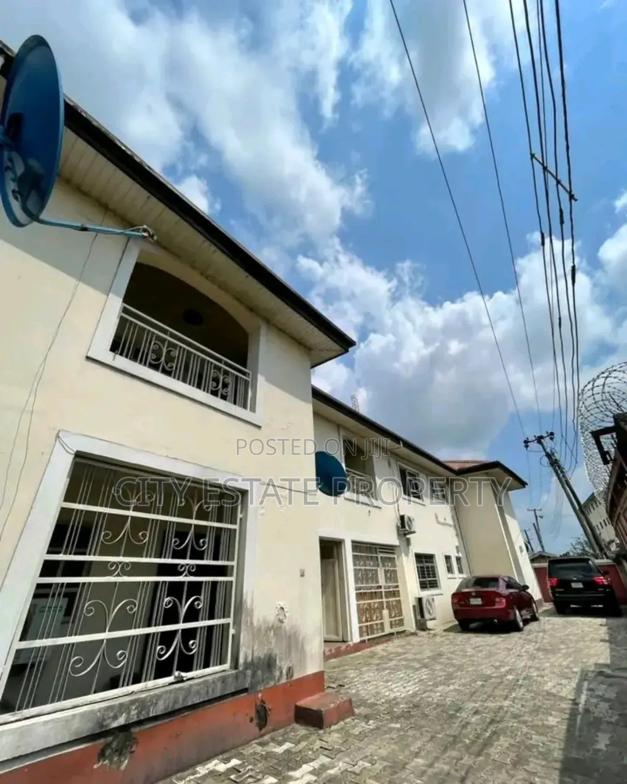 3bdrm Block of Flats in Stadium, Port-Harcourt for sale