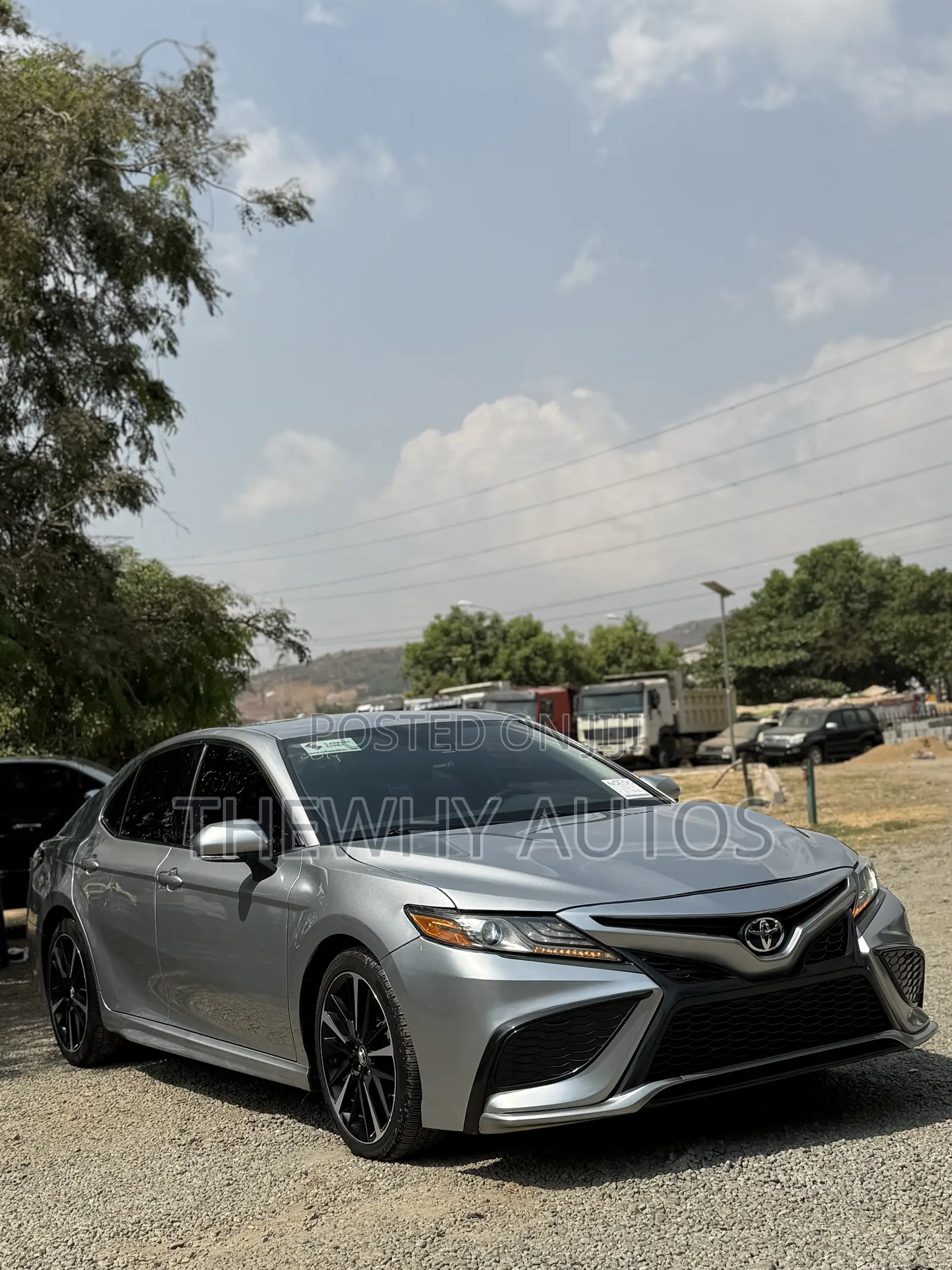 Toyota Camry XSE FWD 2020 Silver