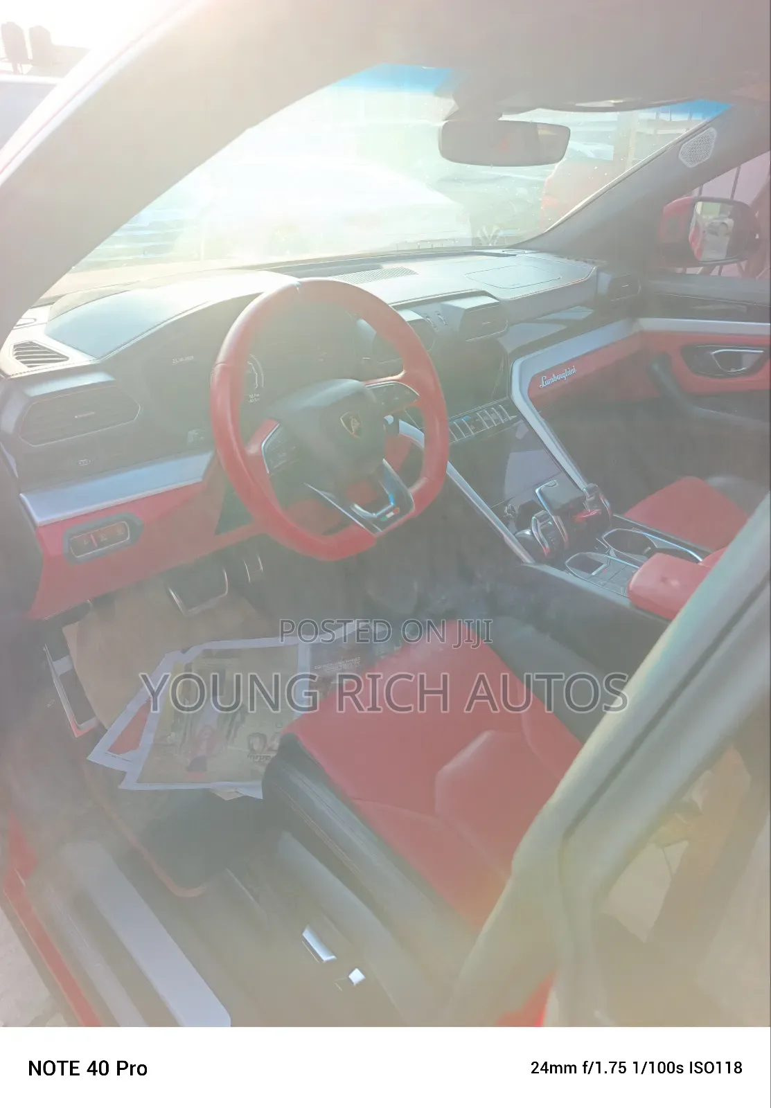 Lamborghini Aventador 2024 Red