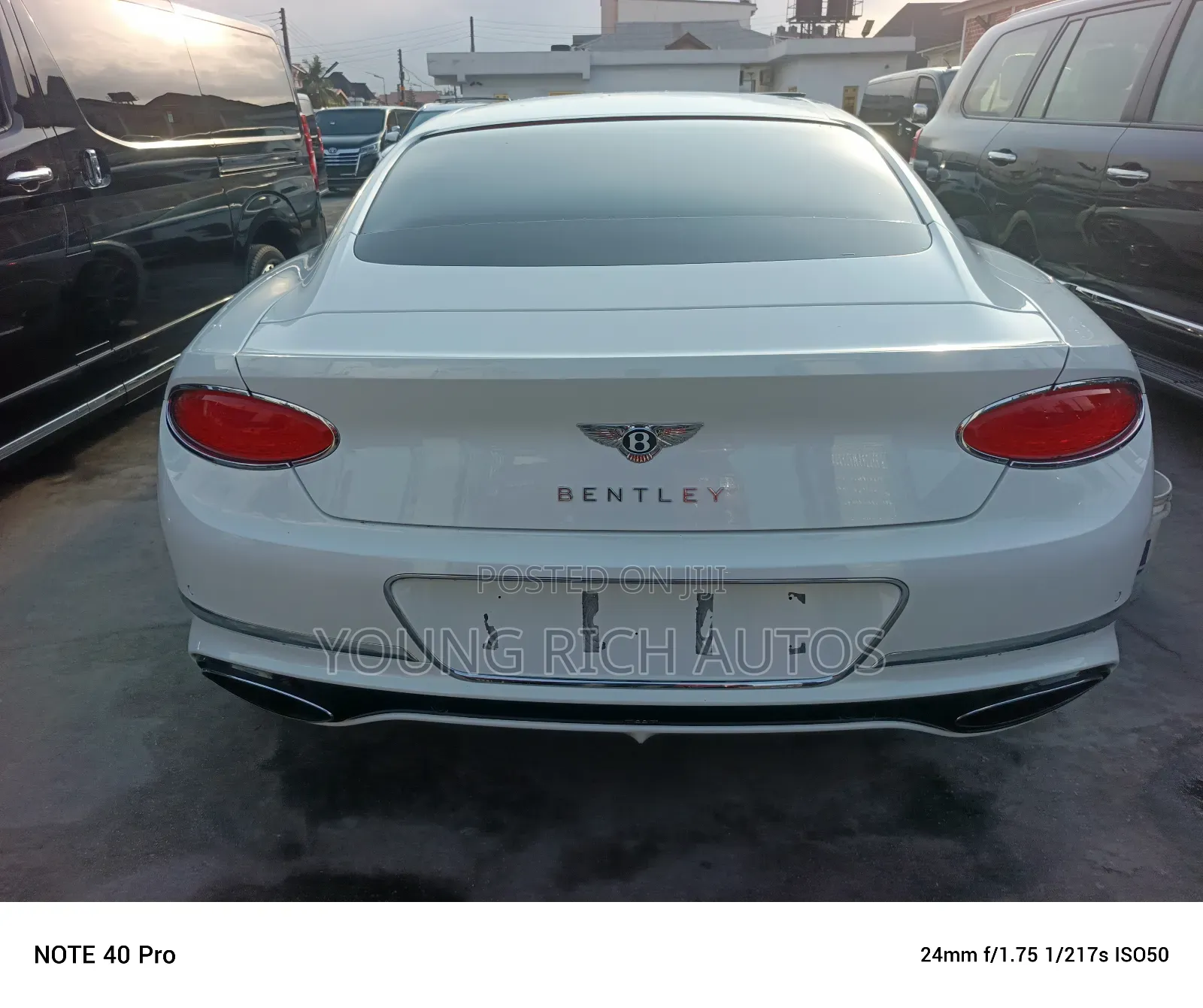 Bentley Continental 2022 White
