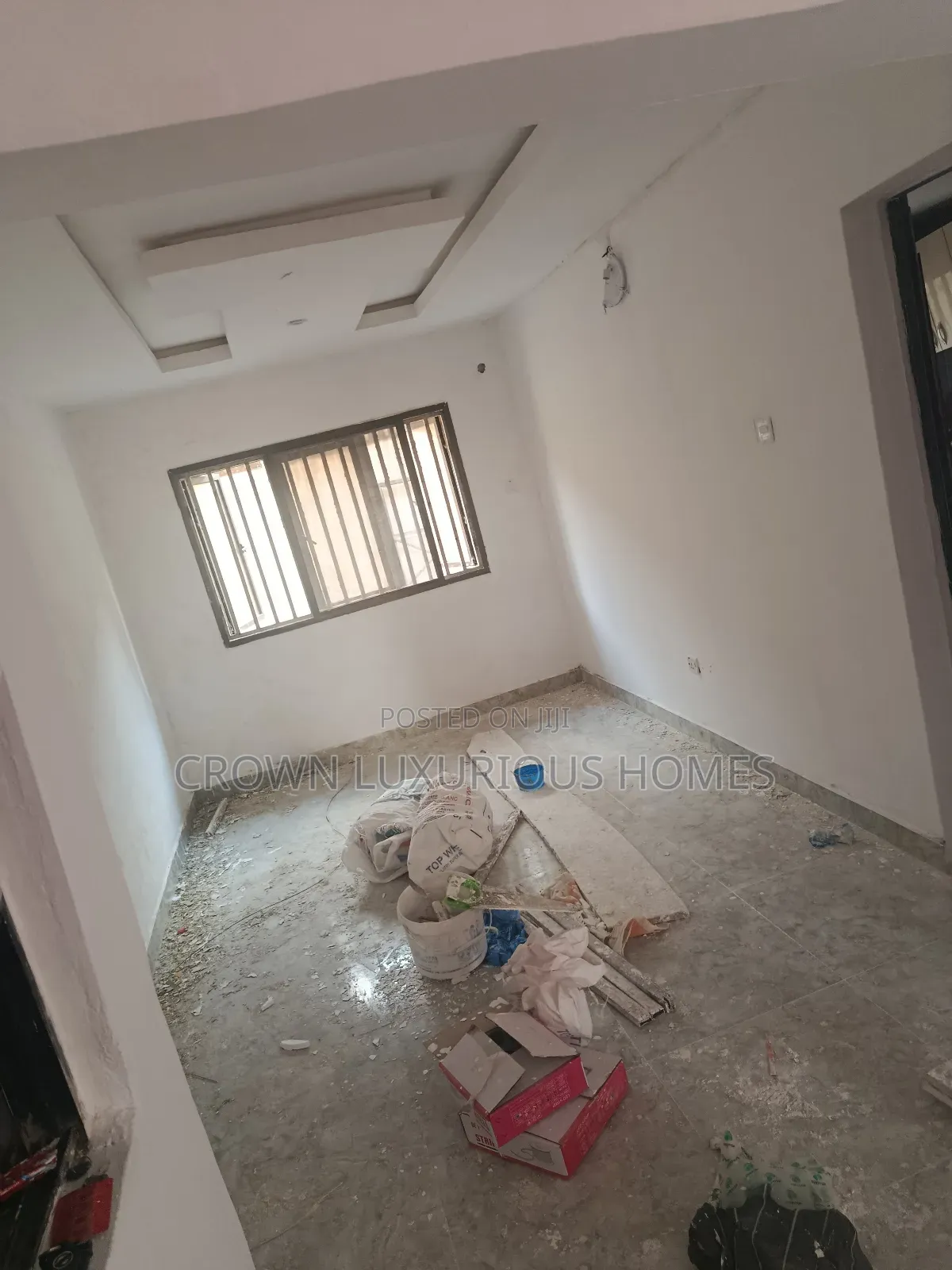 3bdrm Block of Flats in Soyanwo Estate, New for rent