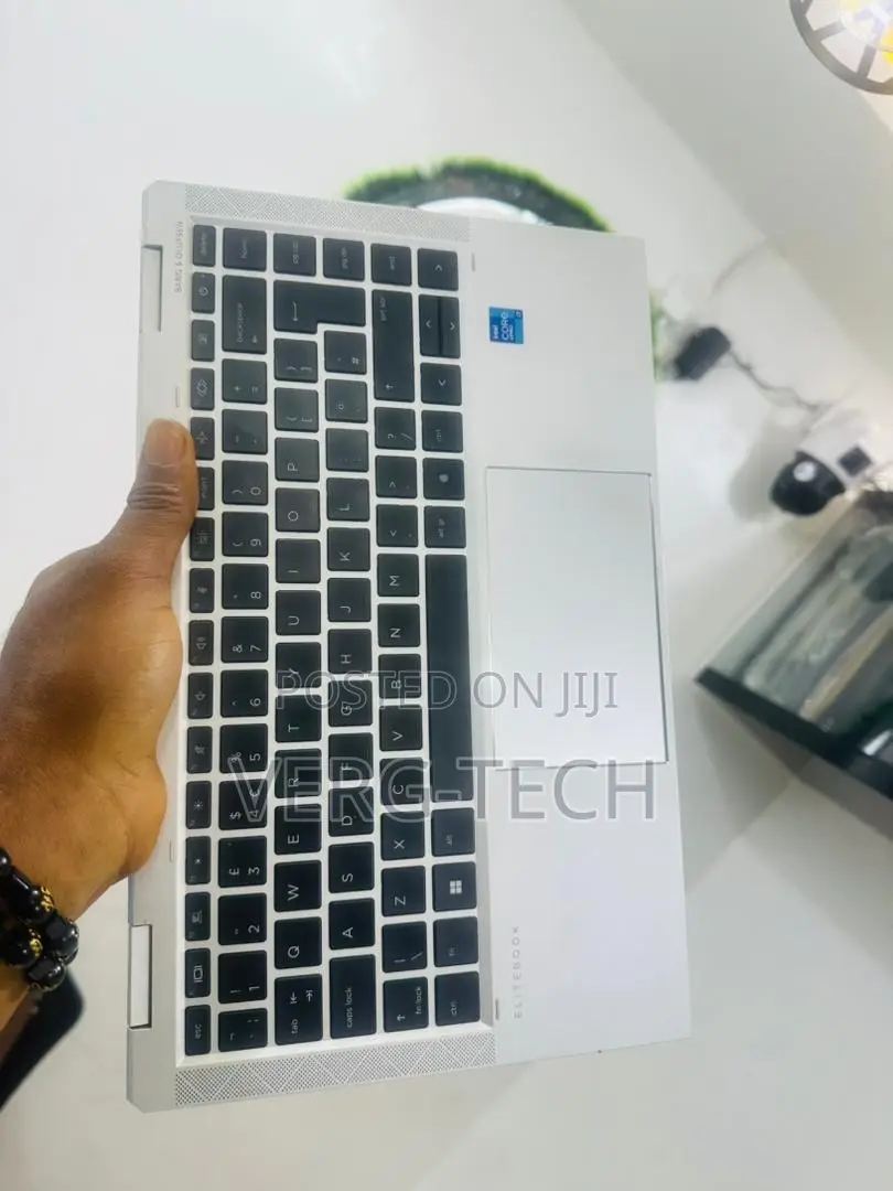 Laptop HP EliteBook 1040 G8 32GB Intel Core i7 SSD 512GB