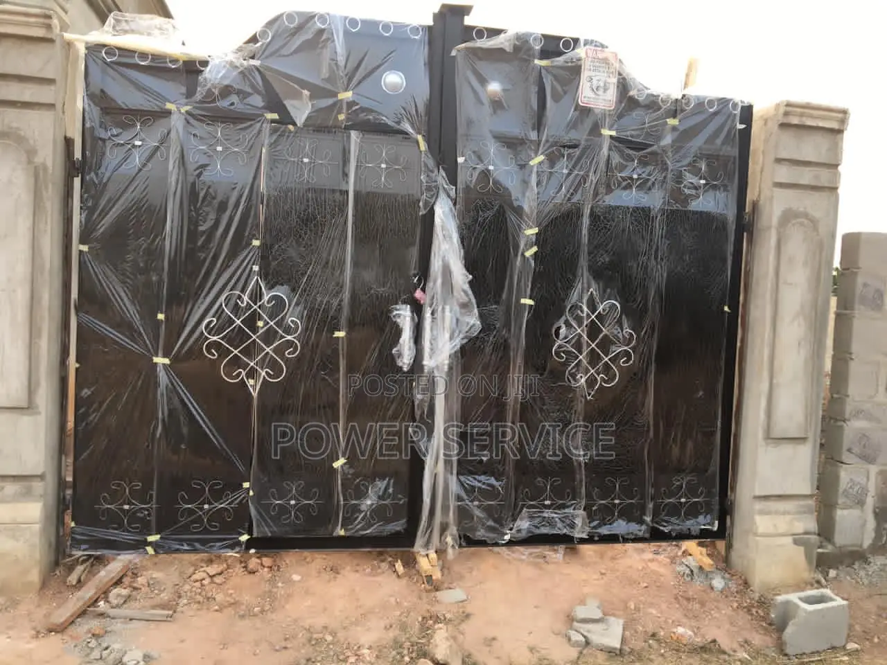New Amazing Iron Double Gate