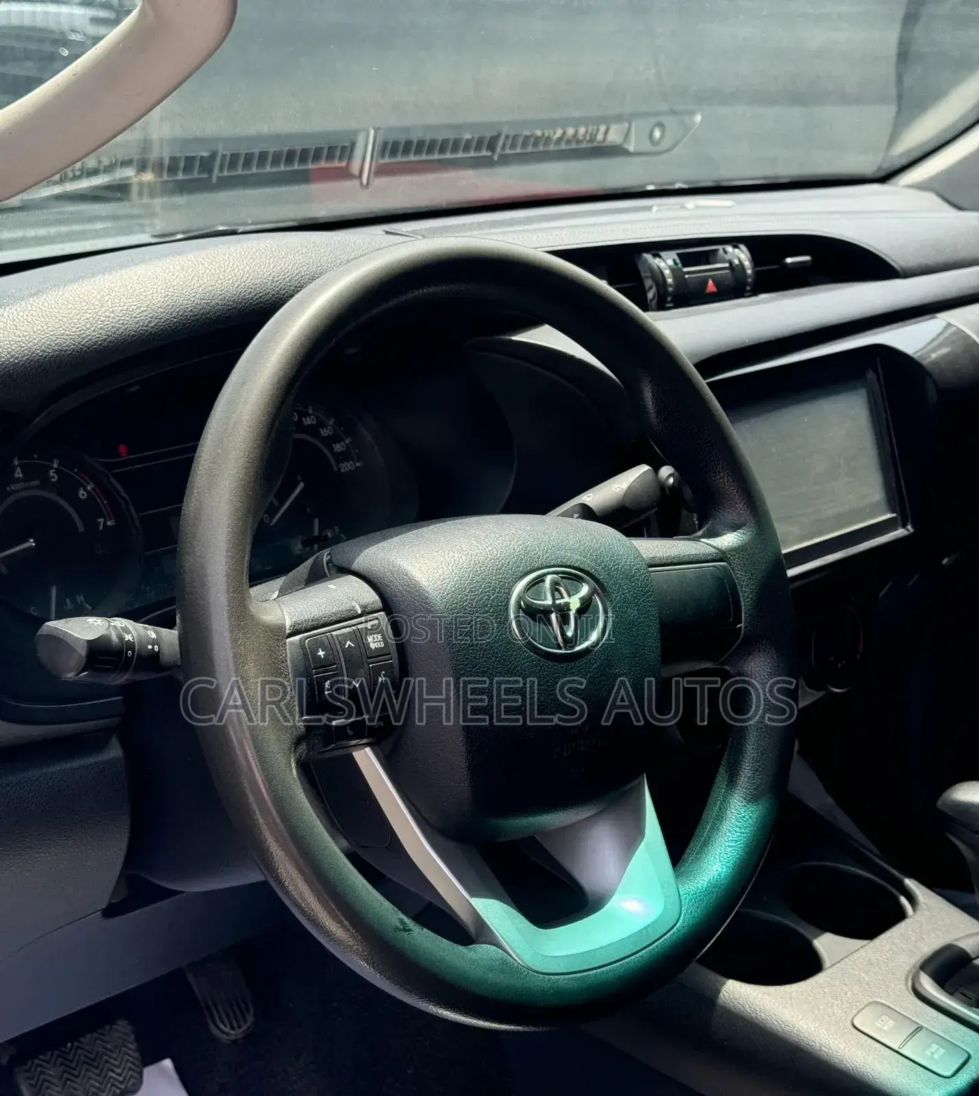 Toyota Hilux 2021 Black