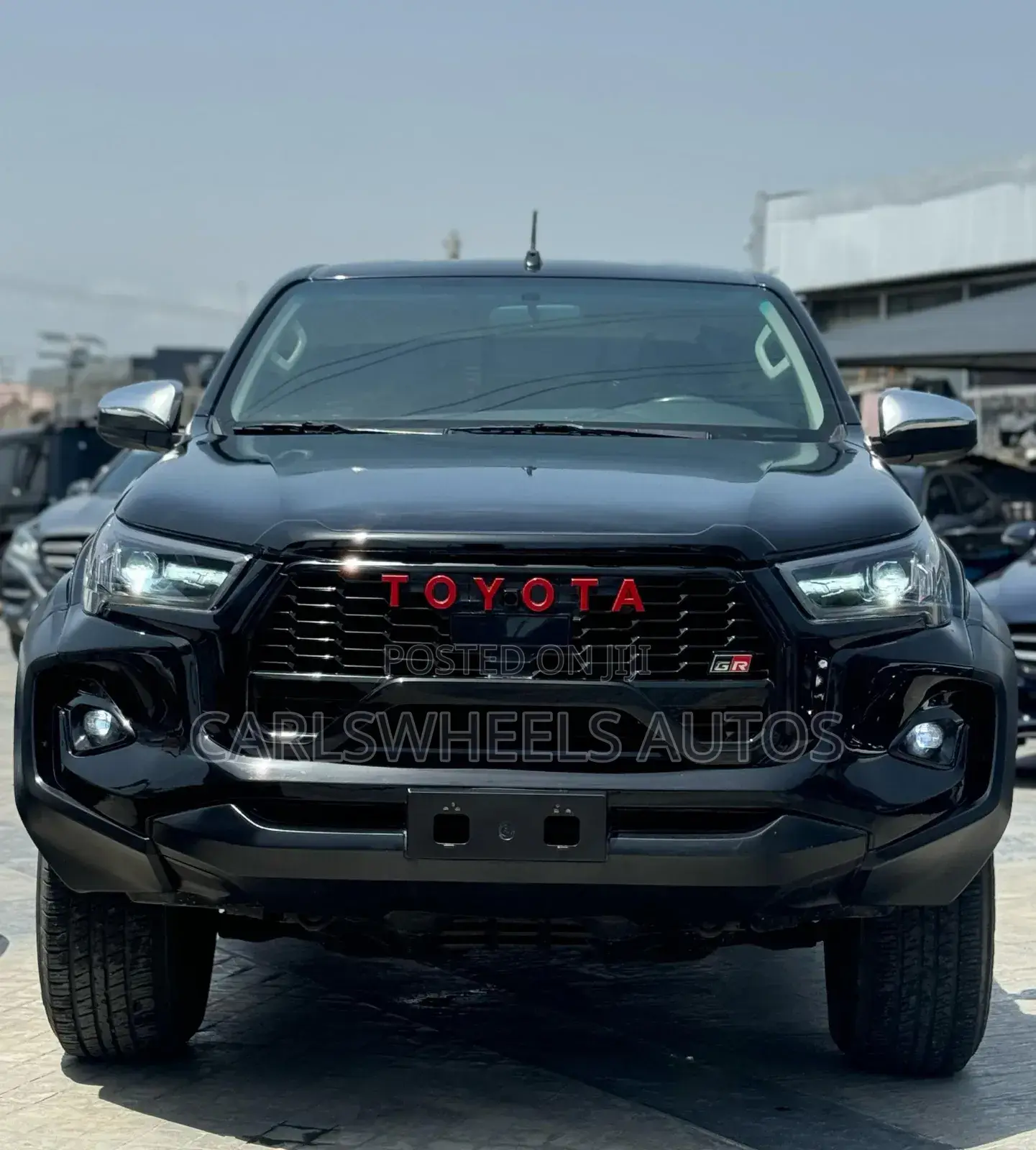 Toyota Hilux 2021 Black
