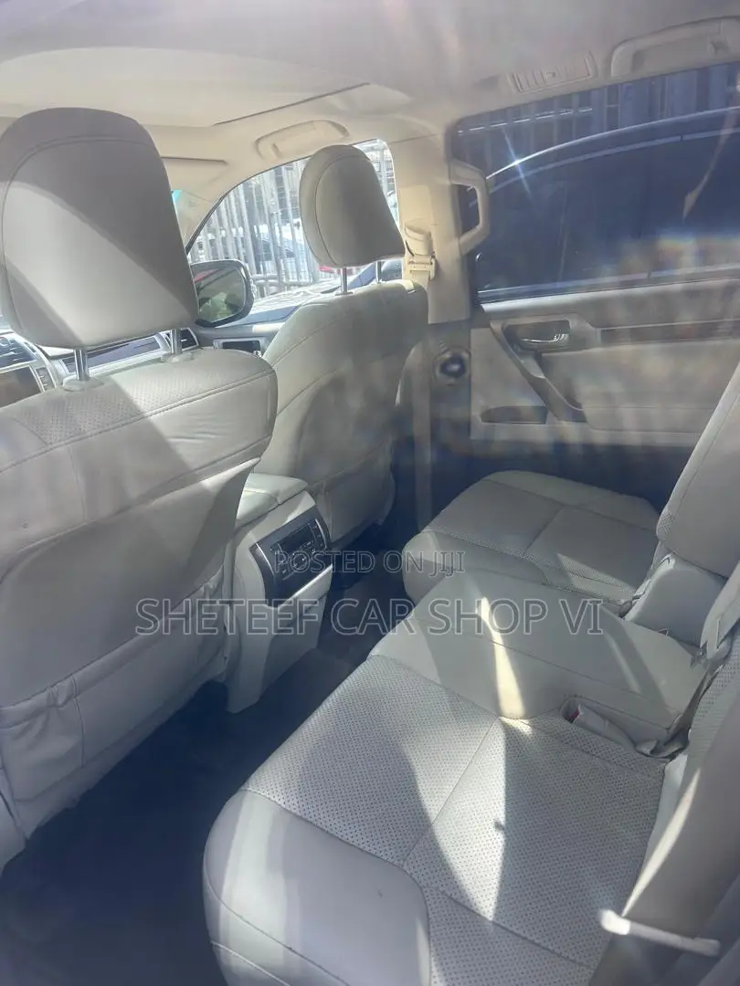 Lexus GX 460 Premium 2011 Burgundy
